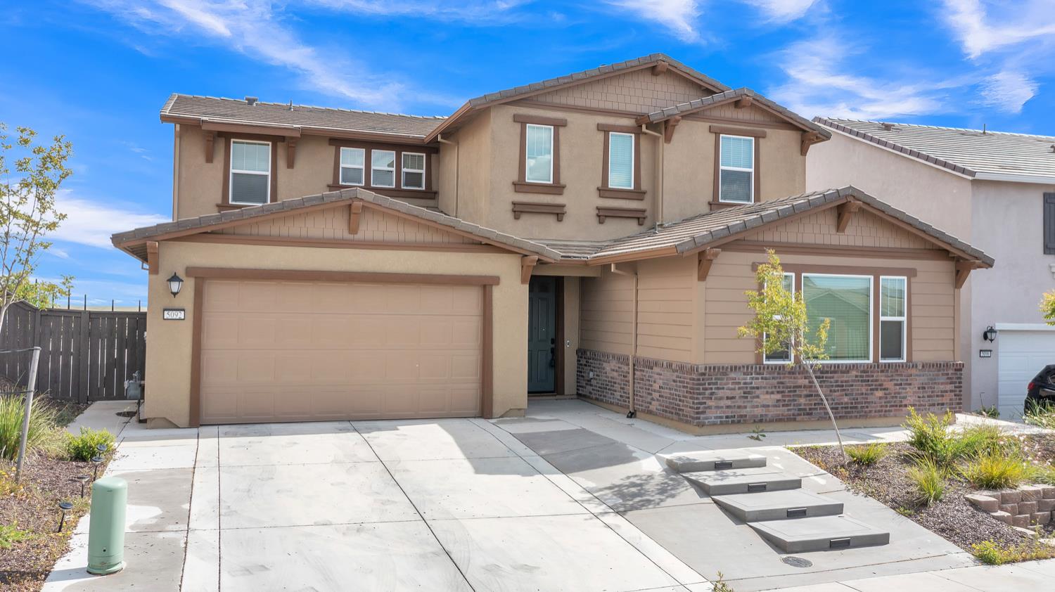Detail Gallery Image 2 of 61 For 5092 Gold Rush Dr, Folsom,  CA 95630 - 4 Beds | 3/1 Baths