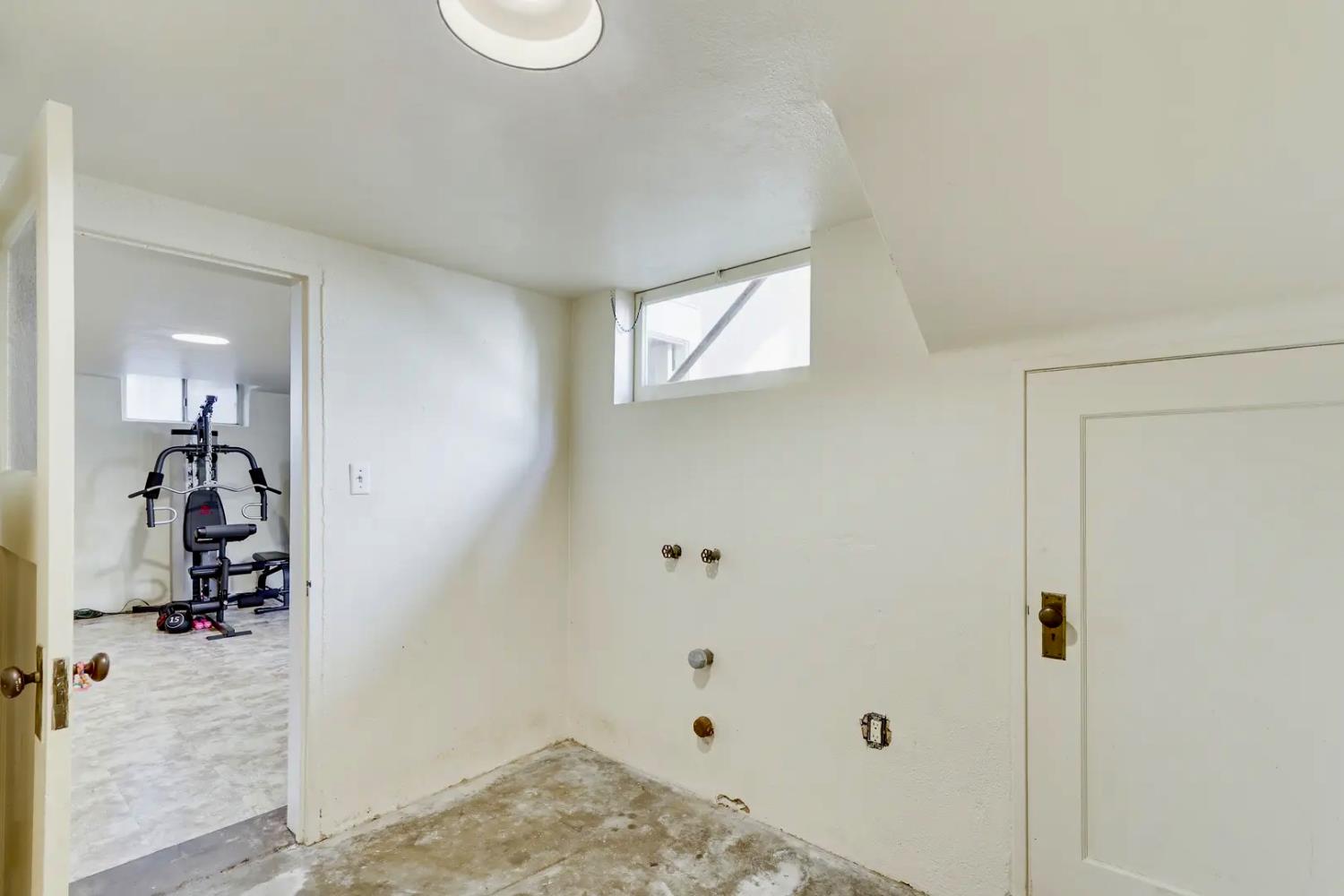 Detail Gallery Image 28 of 39 For 423 W Monterey Ave, Stockton,  CA 95204 - 2 Beds | 1 Baths