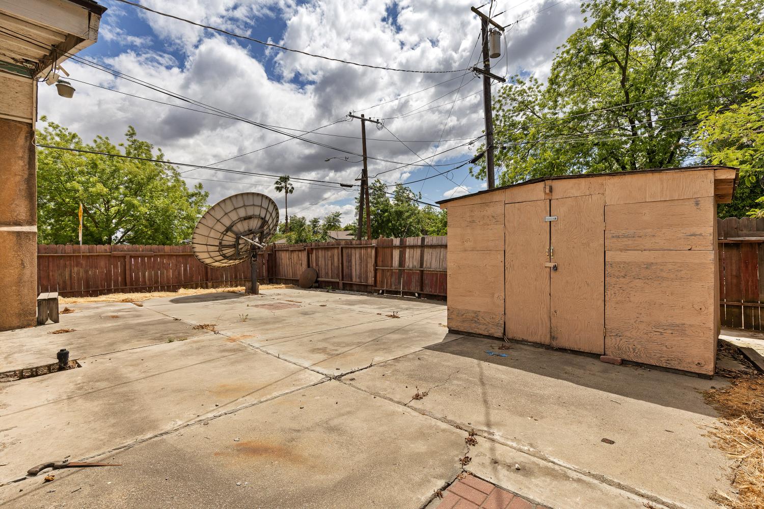 Detail Gallery Image 41 of 44 For 1761 Sikh Temple St, Stockton,  CA 95206 - 4 Beds | 2 Baths