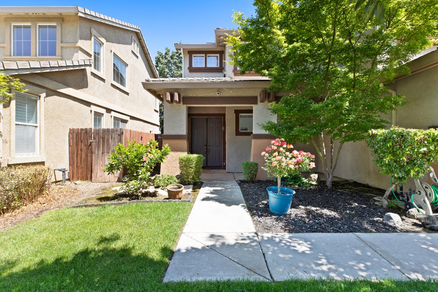 Detail Gallery Image 7 of 55 For 3408 Vancouver Dr, Modesto,  CA 95355 - 4 Beds | 3/1 Baths