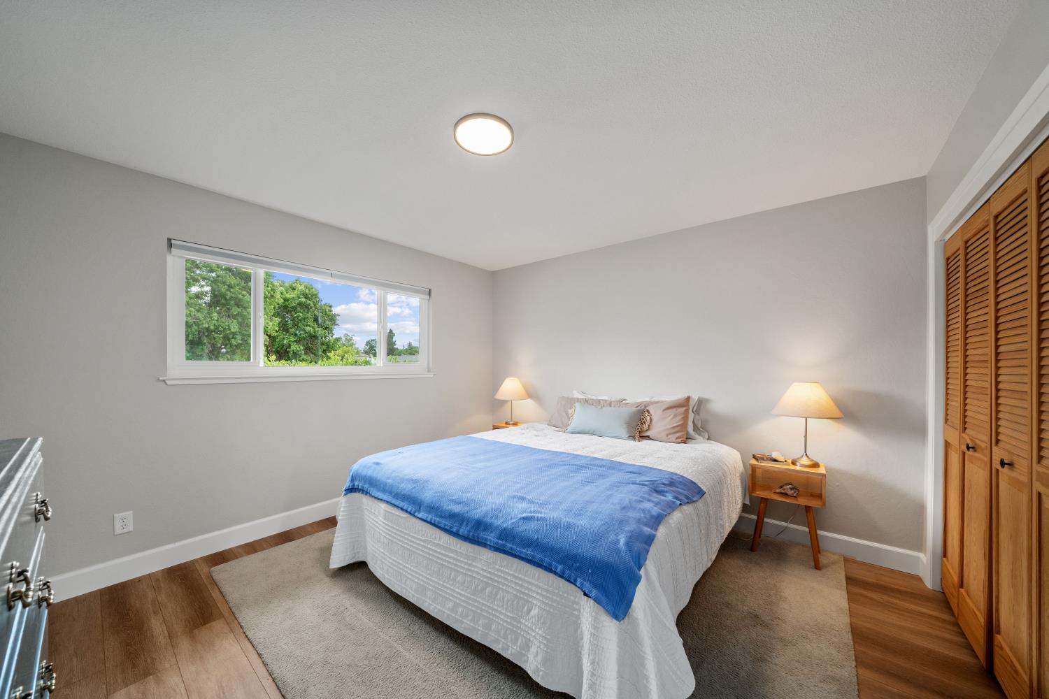 Detail Gallery Image 22 of 31 For 7037 Wilshire Cir, Sacramento,  CA 95822 - 3 Beds | 2 Baths
