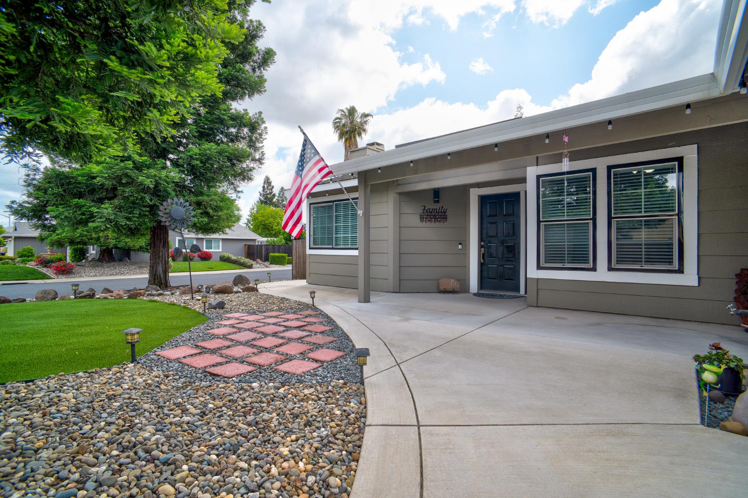 Detail Gallery Image 8 of 46 For 630 Grider Dr, Roseville,  CA 95678 - 3 Beds | 2 Baths