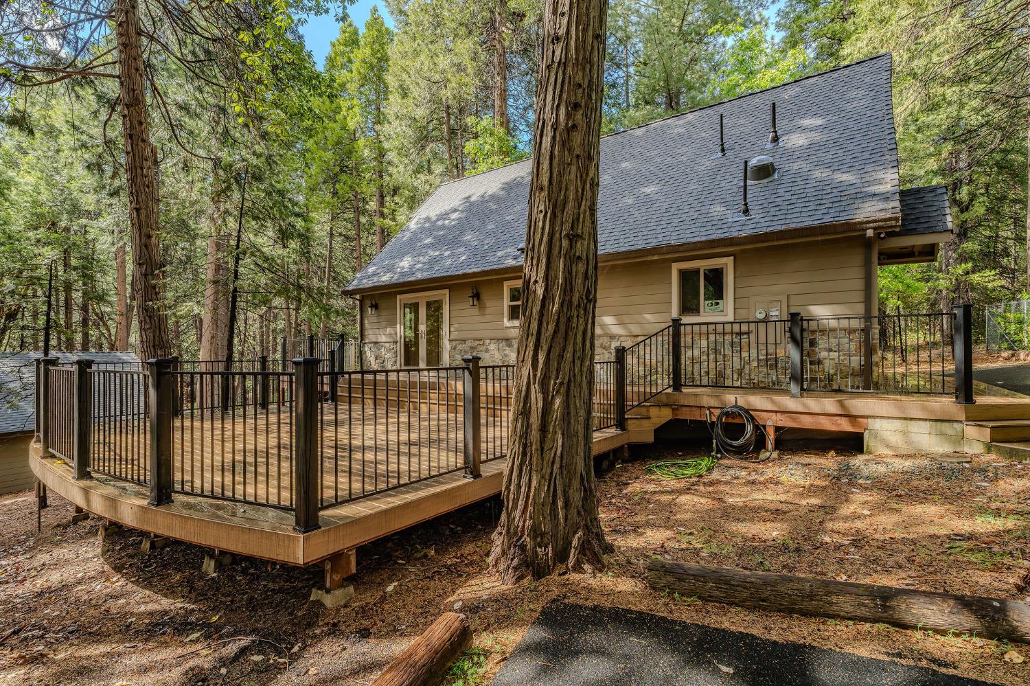 Detail Gallery Image 2 of 49 For 26671 Sugar Pine Dr, Pioneer,  CA 95666 - 3 Beds | 2 Baths