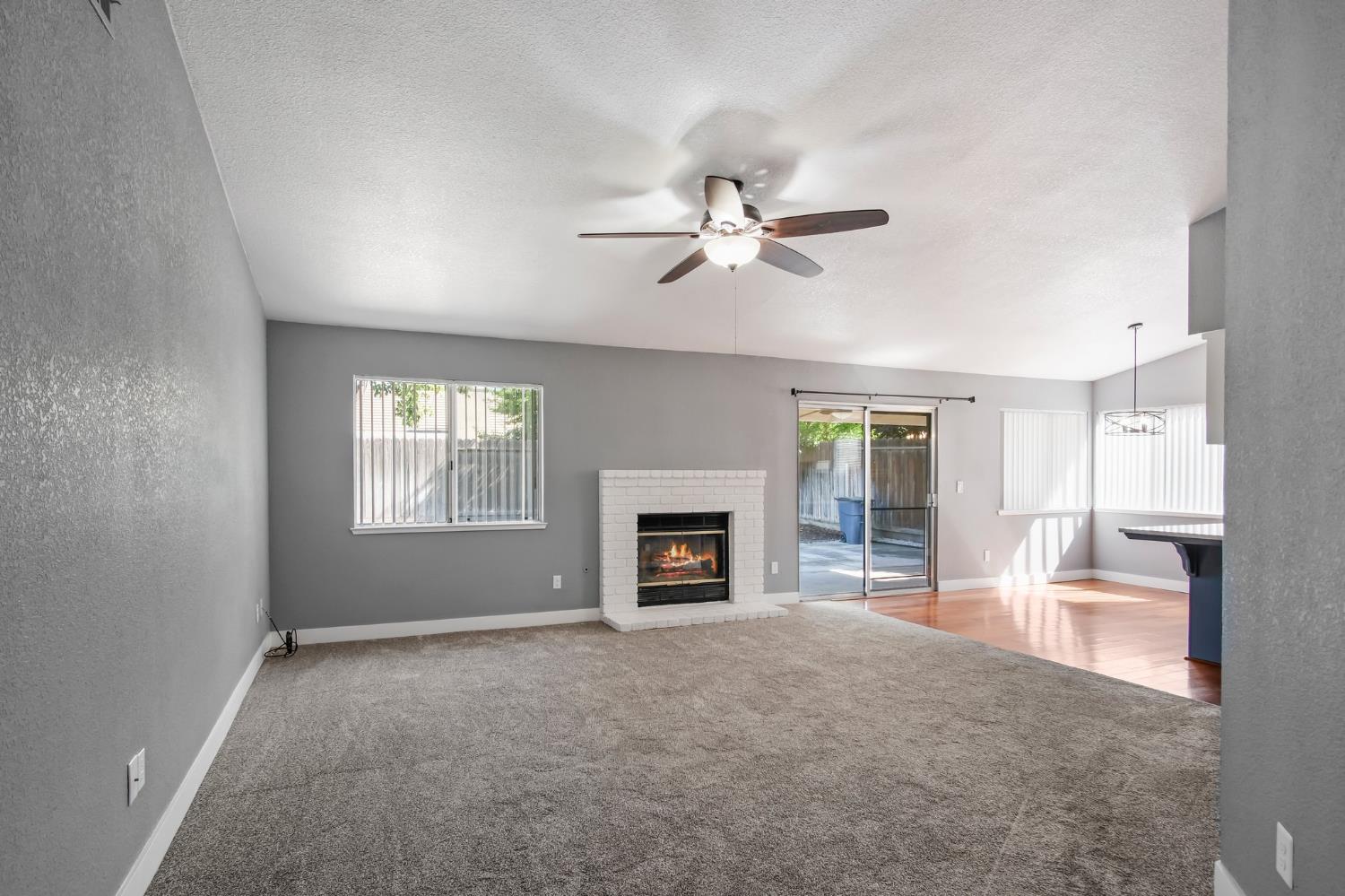 Detail Gallery Image 7 of 27 For 3401 St Gotthard Way, Ceres,  CA 95307 - 4 Beds | 2 Baths
