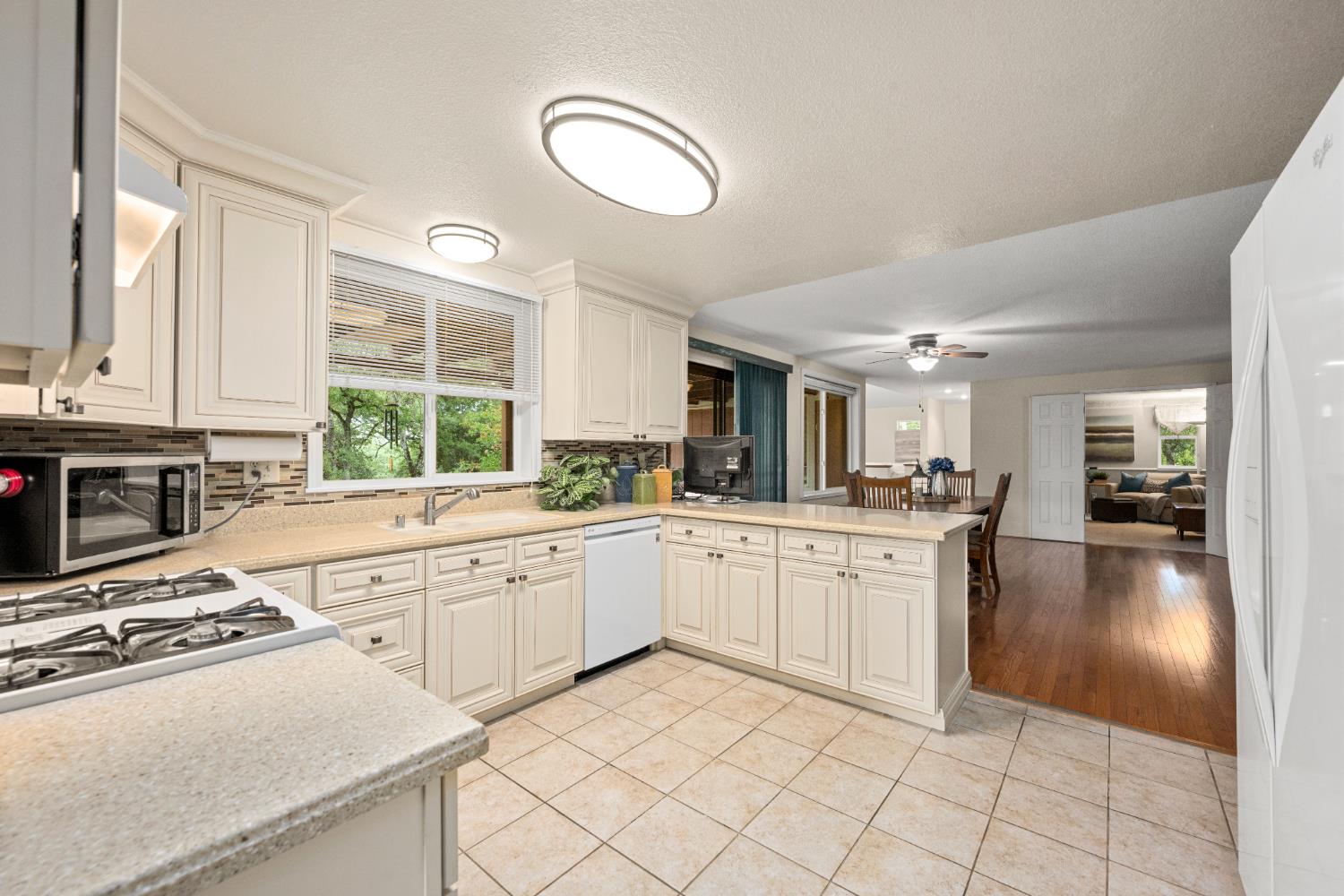 Thomas Drive, Auburn, California image 19