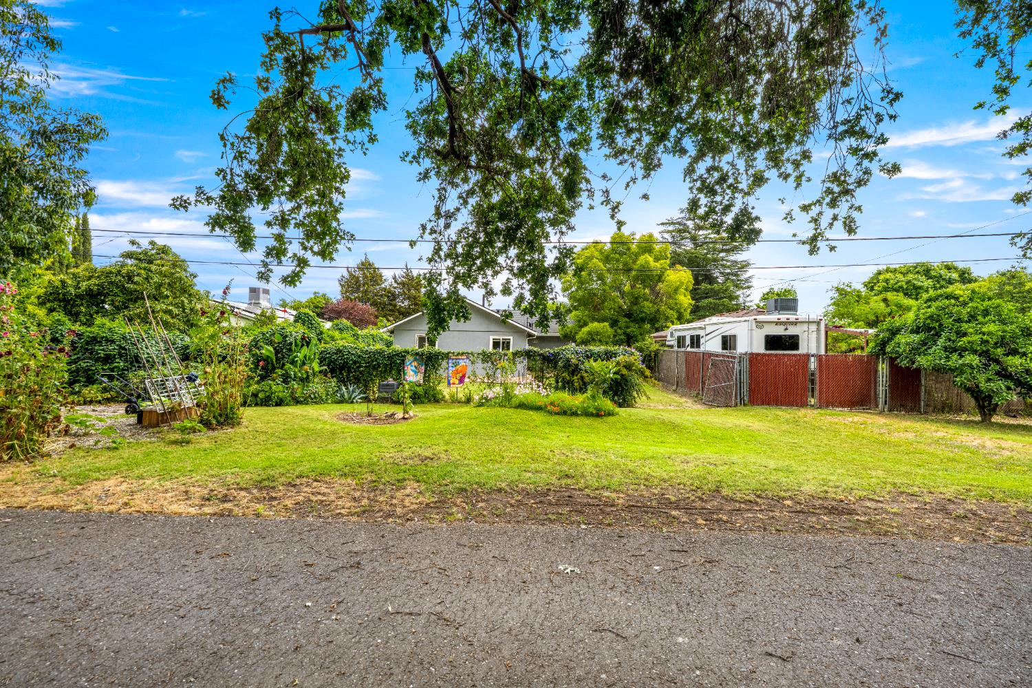 W Manchester Street, West Sacramento, California image 44
