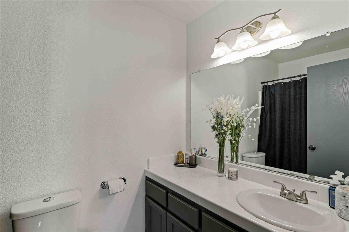 Detail Gallery Image 20 of 38 For 48 Obsidian Dr, Oakdale,  CA 95361 - 3 Beds | 2 Baths