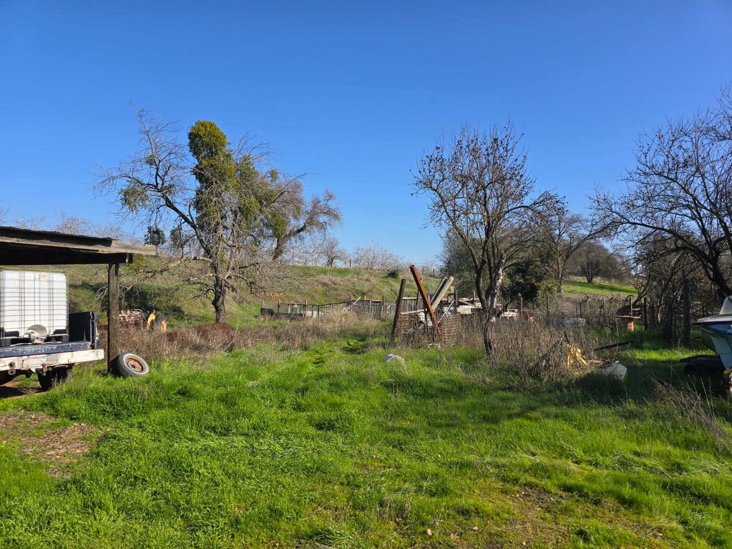 Detail Gallery Image 4 of 20 For 15601 Orange Blossom Rd, Oakdale,  CA 95361 - 2 Beds | 2 Baths