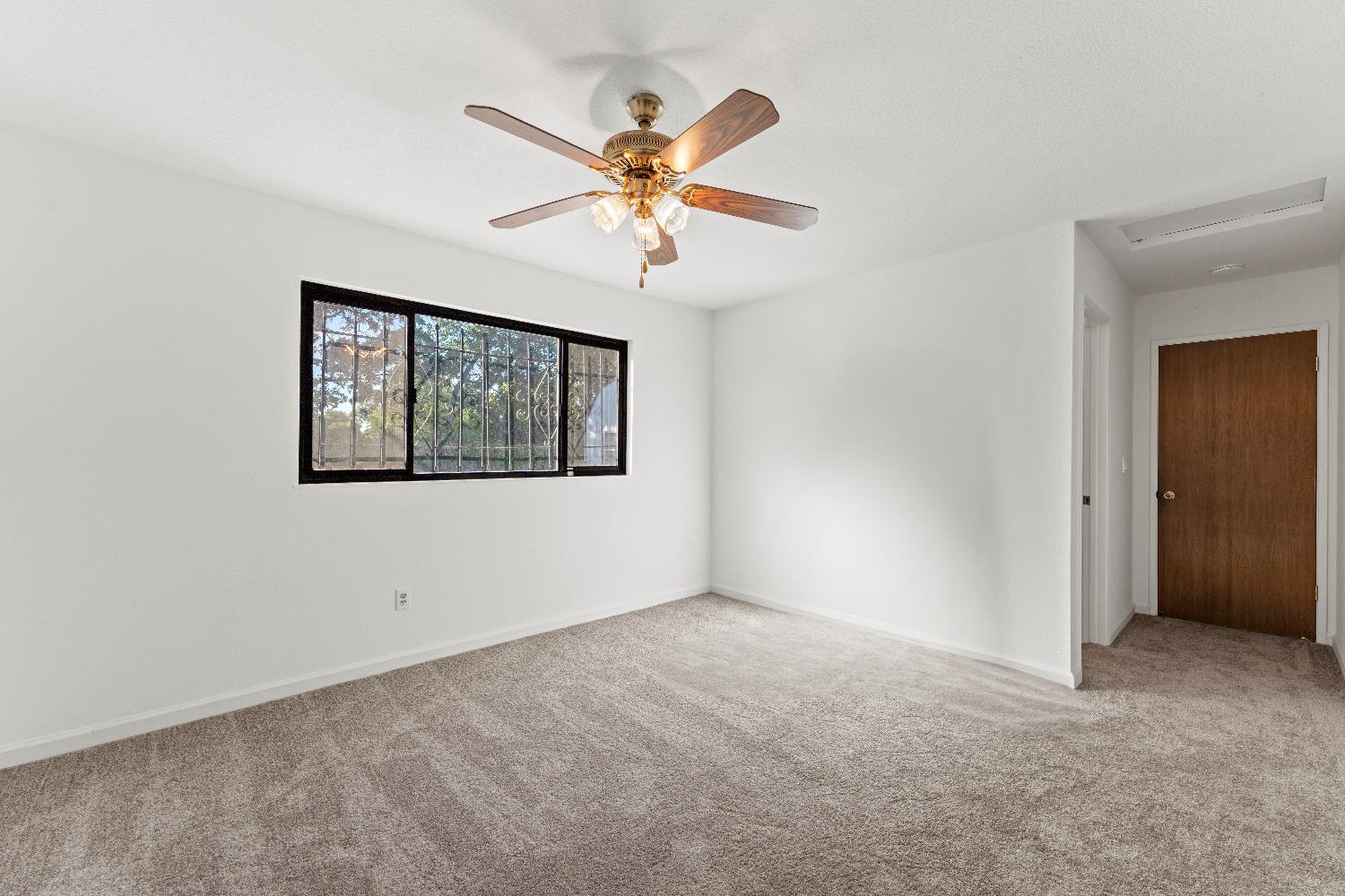 Detail Gallery Image 13 of 38 For 3349 Irvindale Way, Antelope,  CA 95843 - 3 Beds | 2 Baths