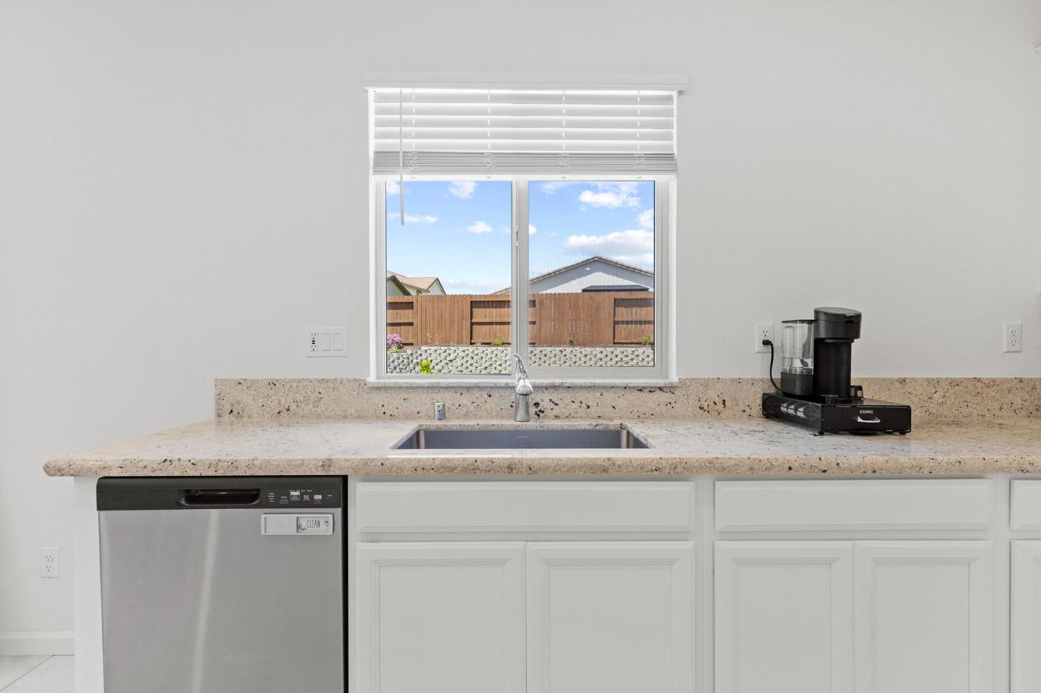 Bossa Nova Way, Roseville, California image 24