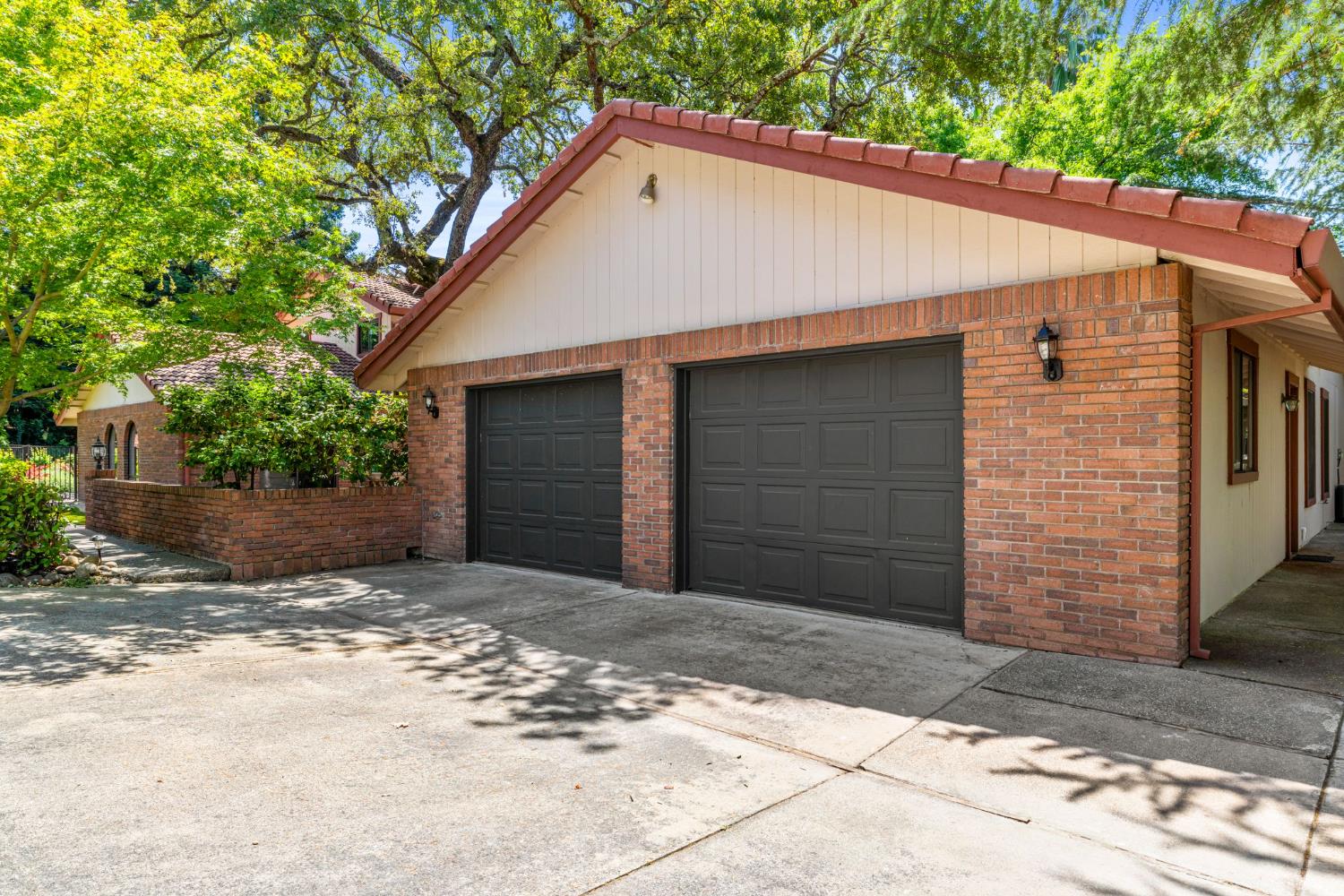Detail Gallery Image 5 of 87 For 6127 Reservoir Ct, Granite Bay,  CA 95746 - 4 Beds | 4/1 Baths