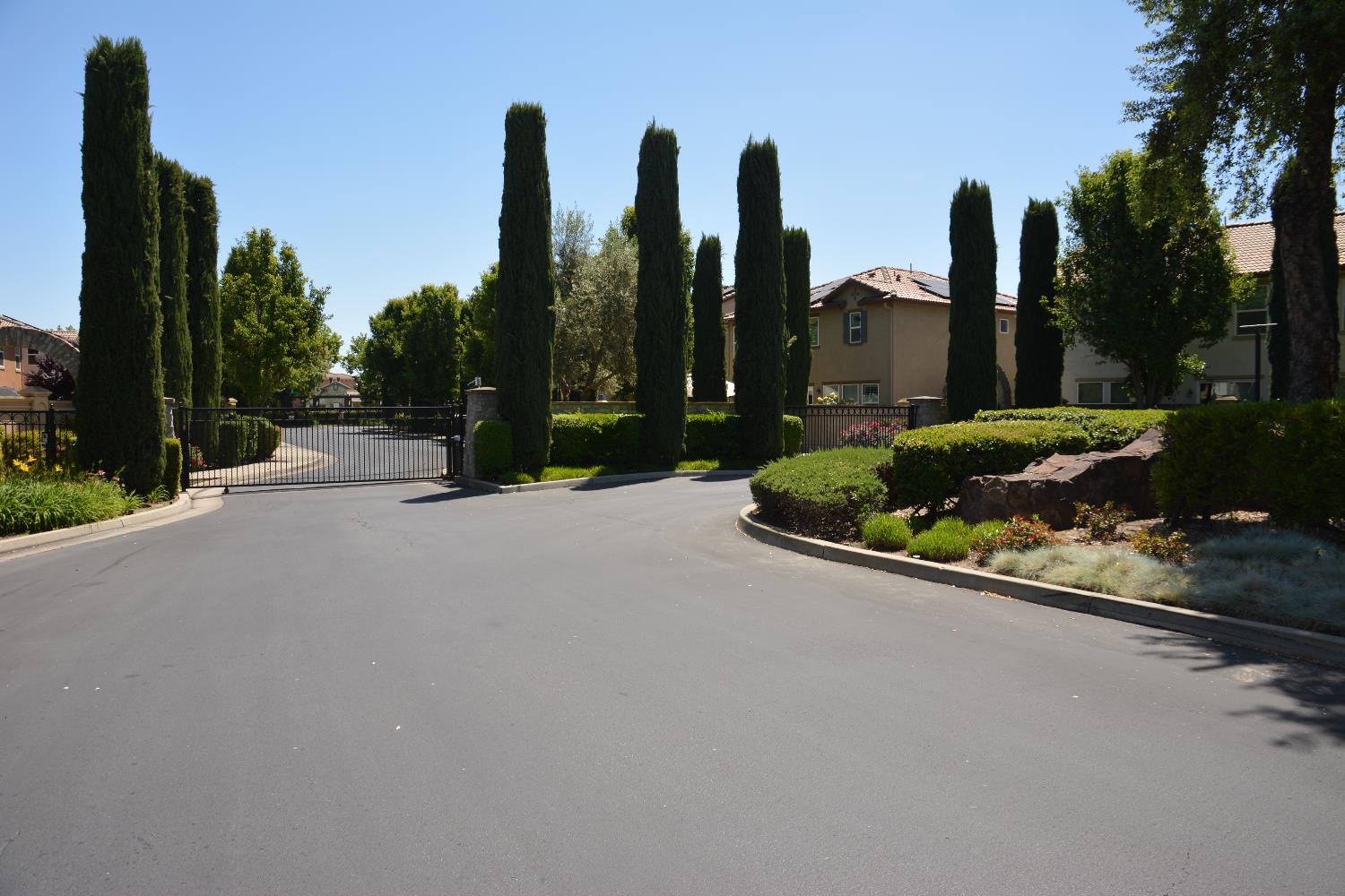 Detail Gallery Image 22 of 22 For 10728 Padua Way, Stockton,  CA 95209 - 3 Beds | 2/1 Baths