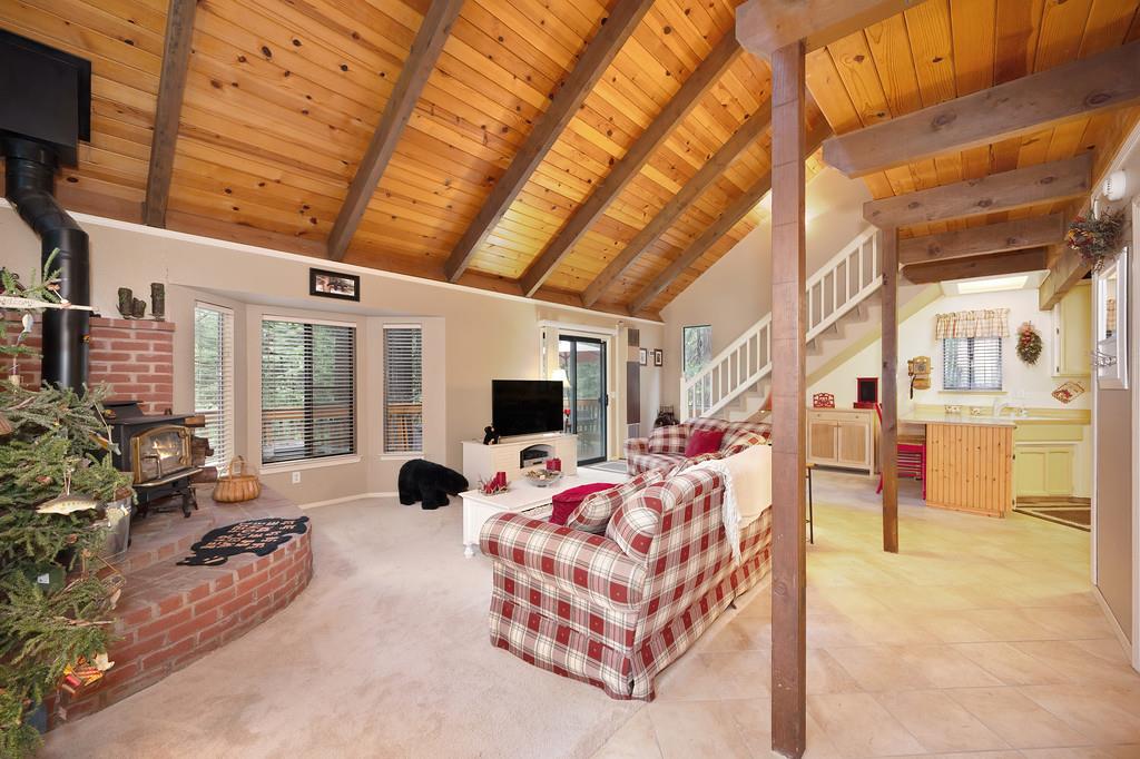 Detail Gallery Image 8 of 47 For 3490 Gold Ridge Trl, Pollock Pines,  CA 95726 - 3 Beds | 2 Baths