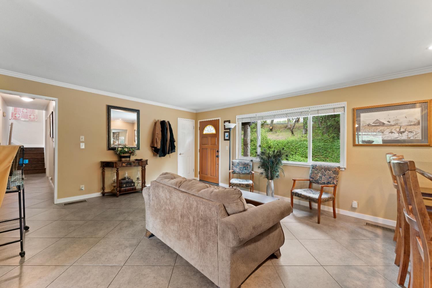 Detail Gallery Image 8 of 63 For 257 Cheyenne Ln, Auburn,  CA 95603 - 3 Beds | 3 Baths