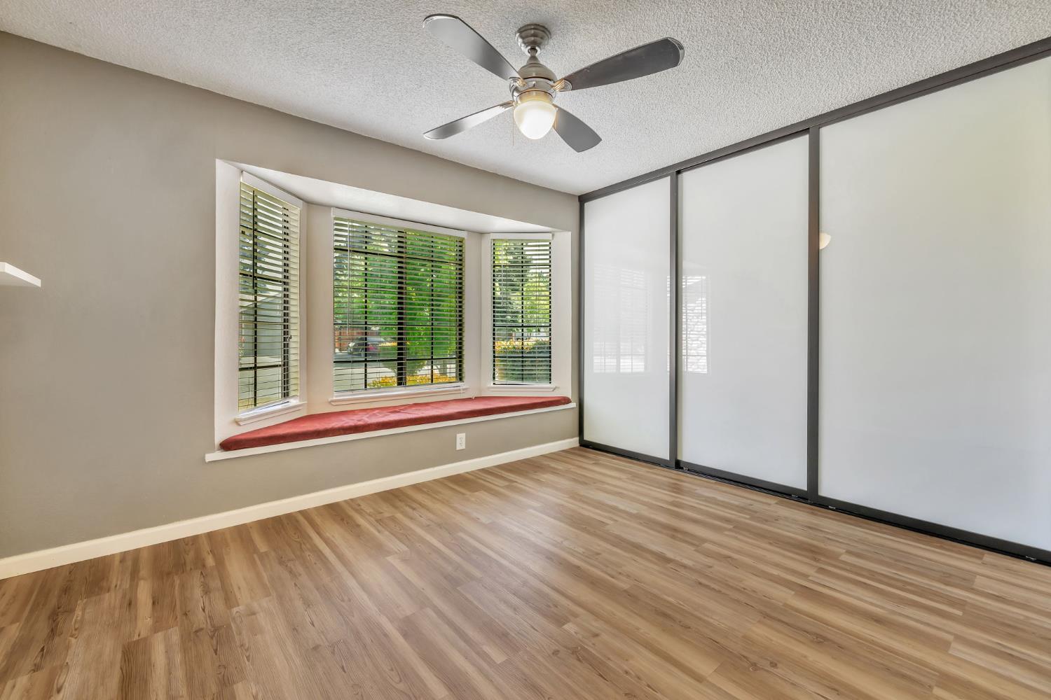 Detail Gallery Image 19 of 34 For 3203 Osuna Way, Sacramento,  CA 95833 - 3 Beds | 2 Baths