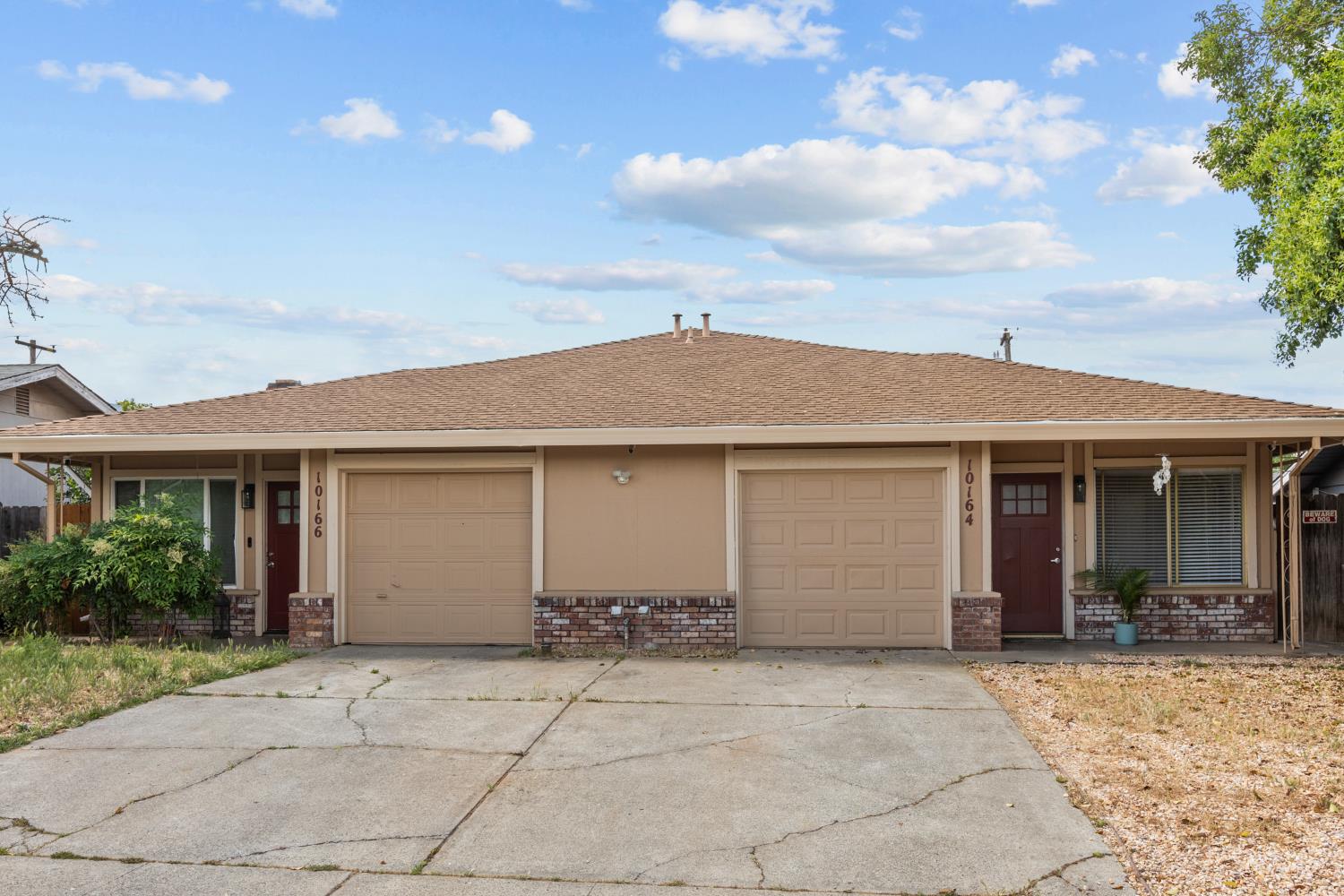 Detail Gallery Image 1 of 36 For 10164 Crawford Way, Sacramento,  CA 95827 - – Beds | – Baths