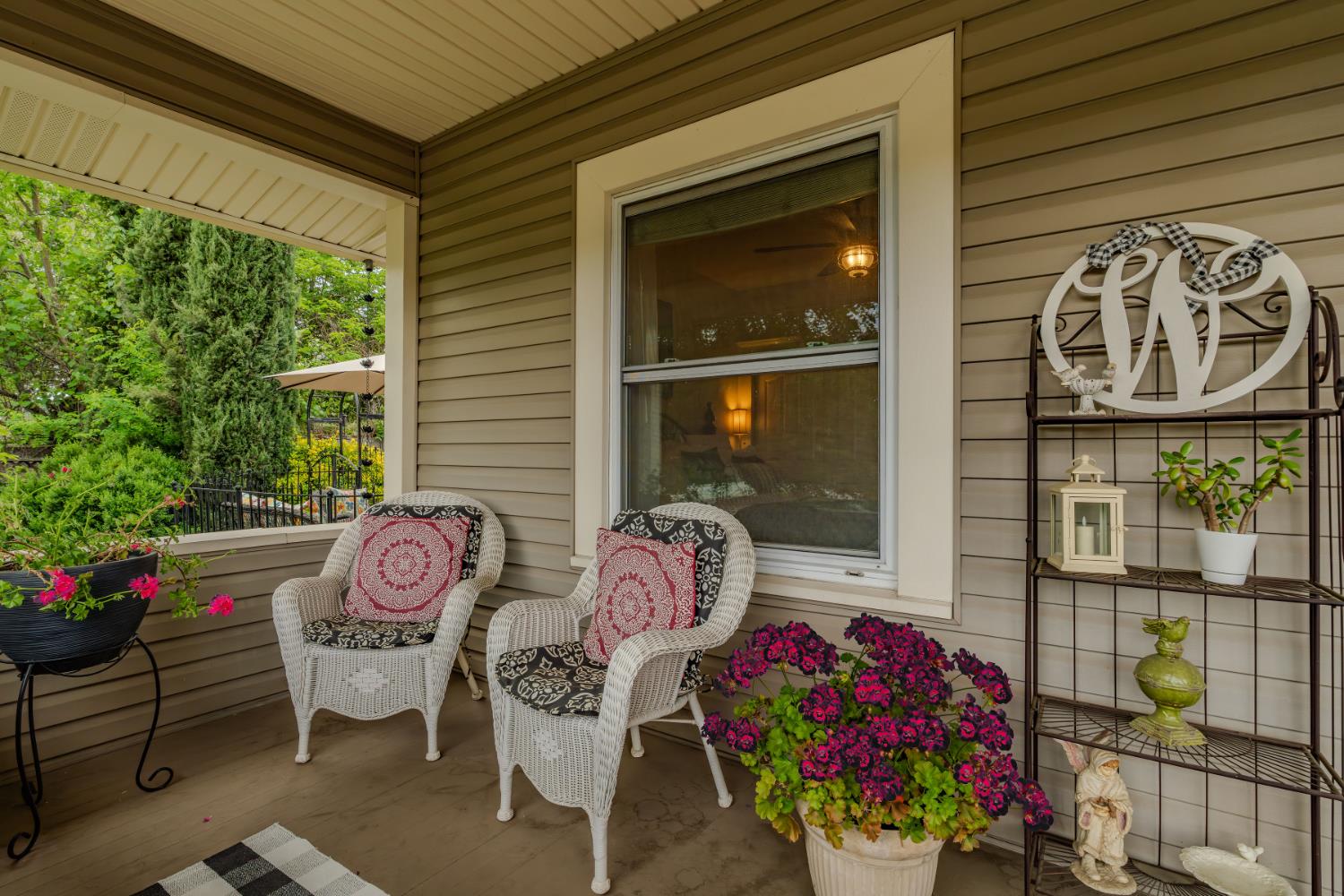 Detail Gallery Image 15 of 72 For 315 Water St, Jackson,  CA 95642 - 3 Beds | 1/1 Baths