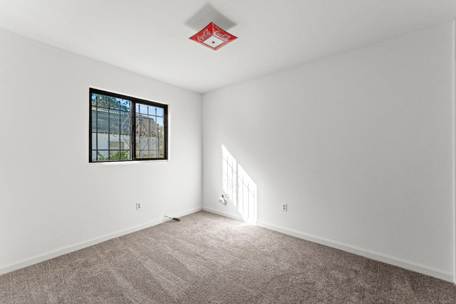 Detail Gallery Image 17 of 38 For 3349 Irvindale Way, Antelope,  CA 95843 - 3 Beds | 2 Baths