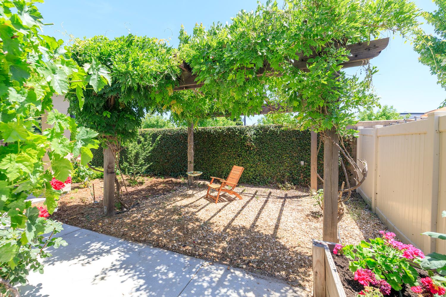 Detail Gallery Image 42 of 58 For 367 via Attivo, Oakdale,  CA 95361 - 2 Beds | 2/1 Baths