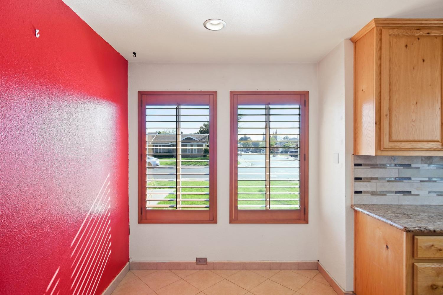 Detail Gallery Image 7 of 25 For 50 Willowood Dr, Oakdale,  CA 95361 - 3 Beds | 2 Baths
