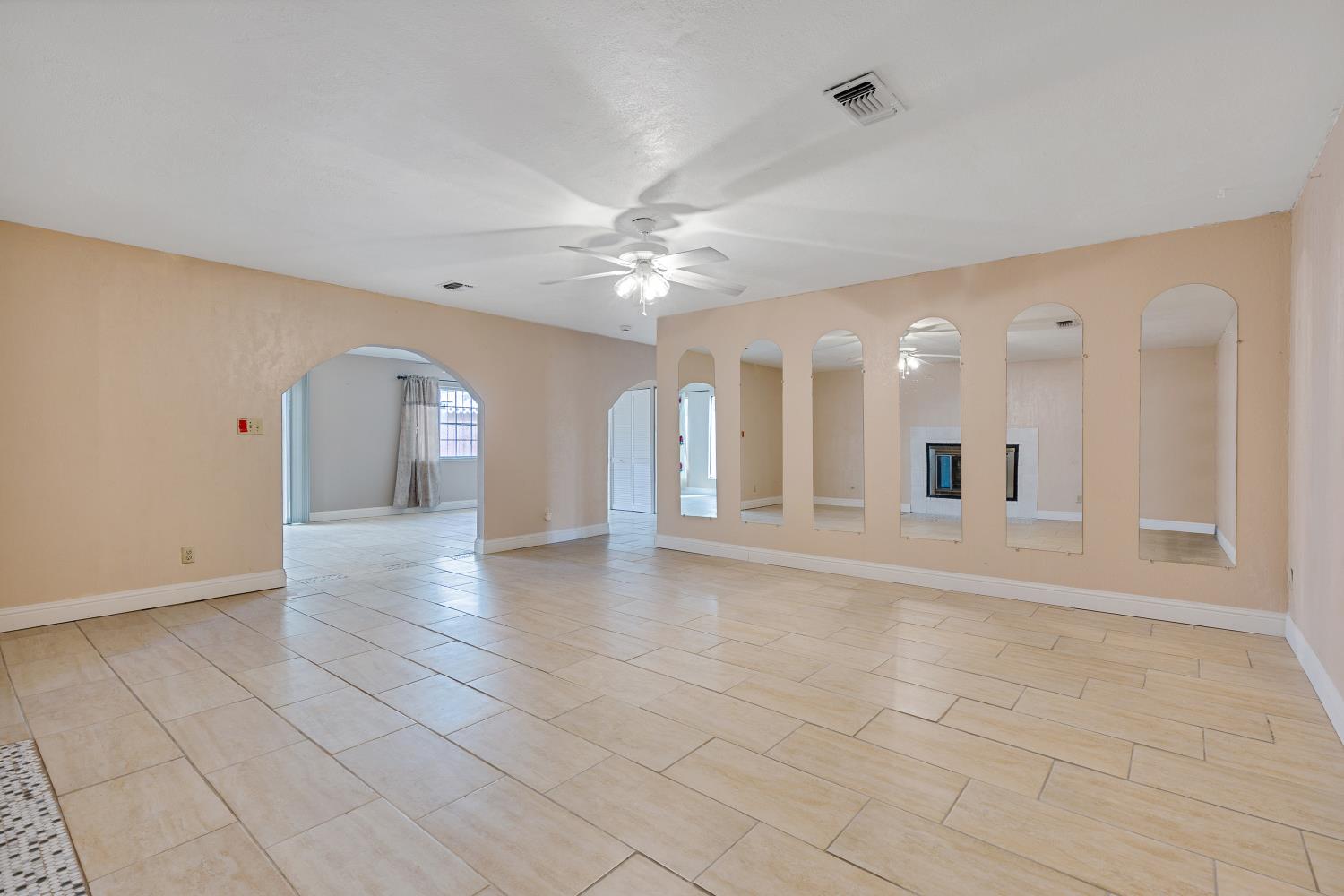 Detail Gallery Image 34 of 44 For 1761 Sikh Temple St, Stockton,  CA 95206 - 4 Beds | 2 Baths