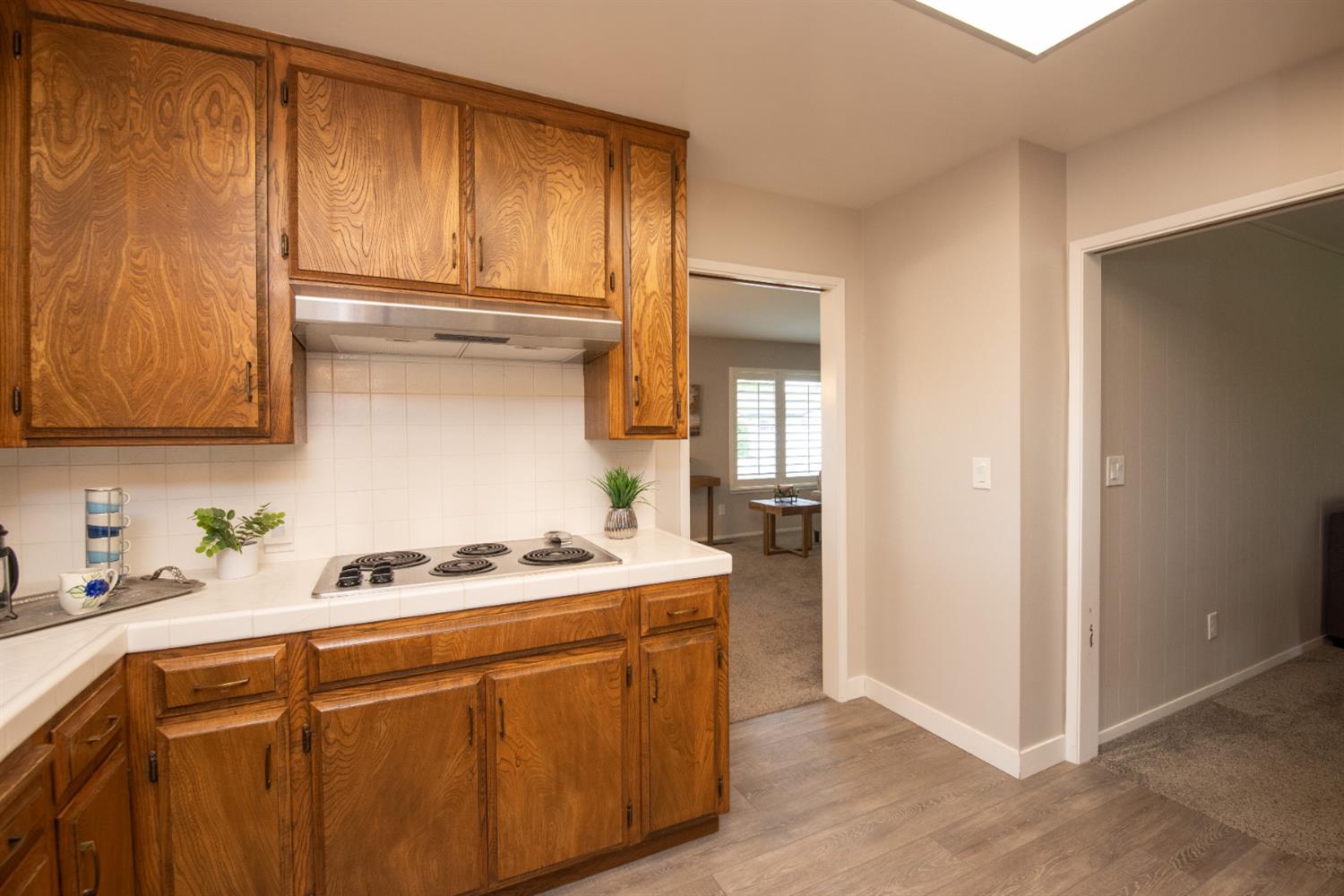 Detail Gallery Image 14 of 56 For 710 Leveland, Modesto,  CA 95350 - 5 Beds | 3 Baths