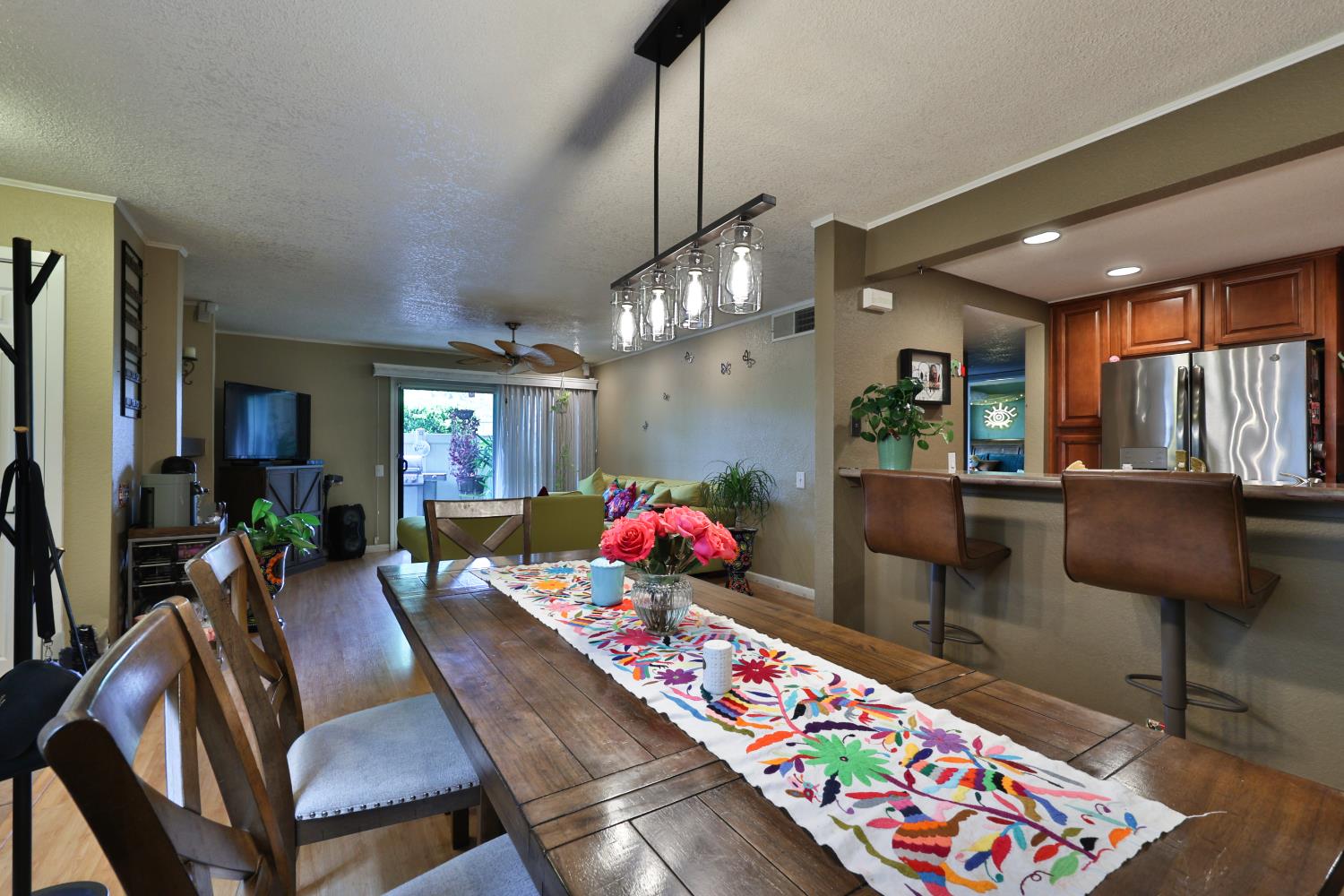 Hurley Way #3, Sacramento, California image 9