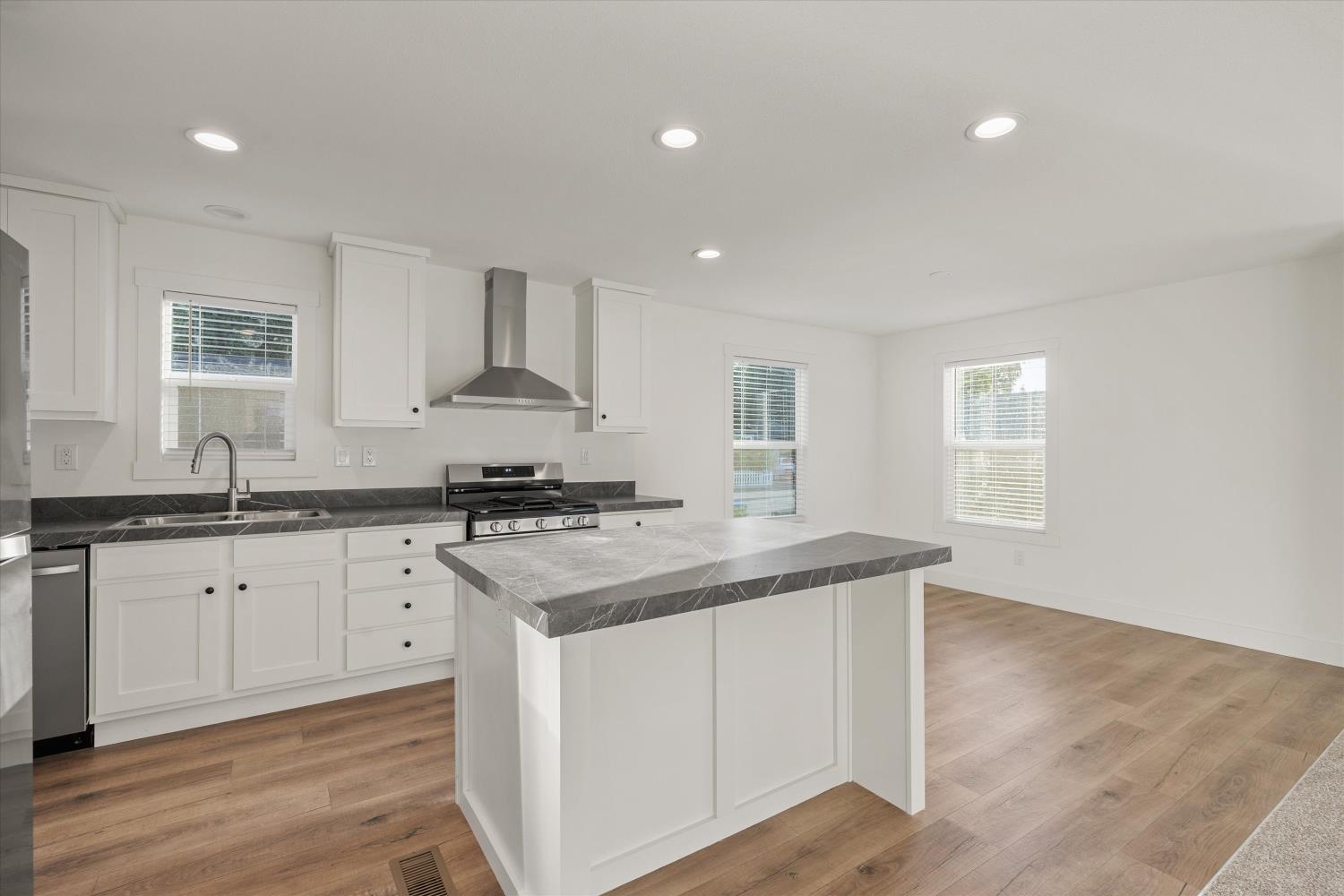 Detail Gallery Image 17 of 28 For 2135 Nord 40, Butte,  CA 95926 - 3 Beds | 2 Baths