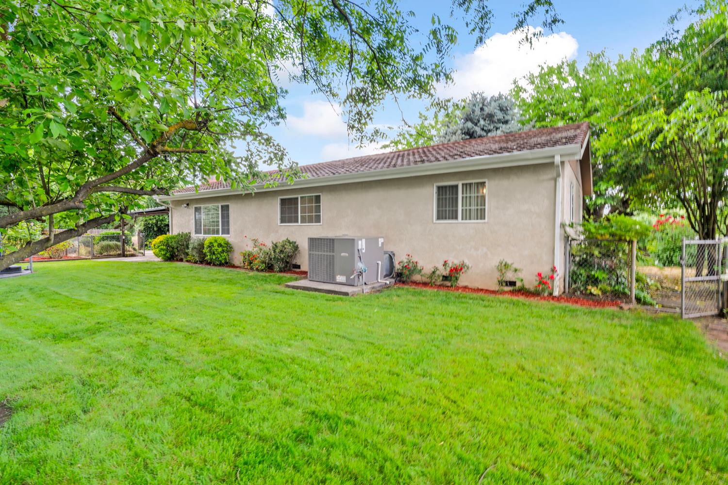 Detail Gallery Image 37 of 49 For 3920 S Escalon Bellota Rd, Farmington,  CA 95230 - 3 Beds | 1/1 Baths
