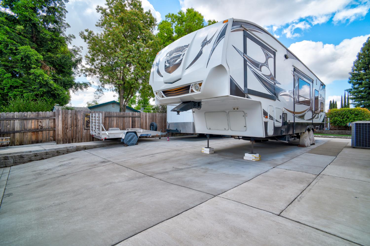 Detail Gallery Image 40 of 46 For 630 Grider Dr, Roseville,  CA 95678 - 3 Beds | 2 Baths