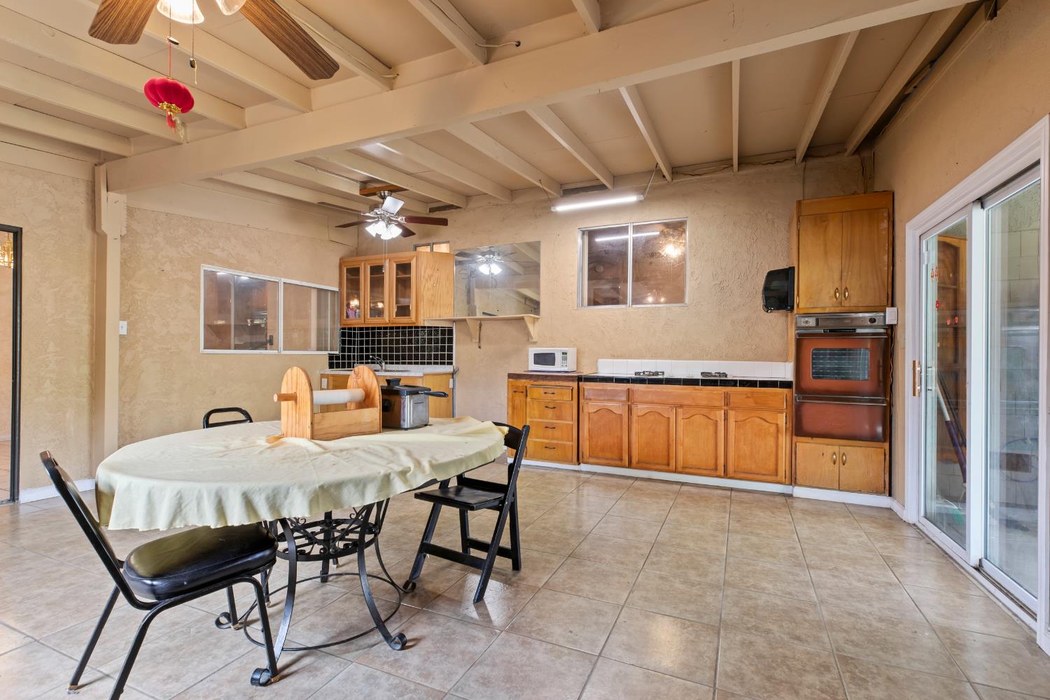 Detail Gallery Image 29 of 43 For 2037 Wally Ct, Modesto,  CA 95350 - 3 Beds | 3 Baths