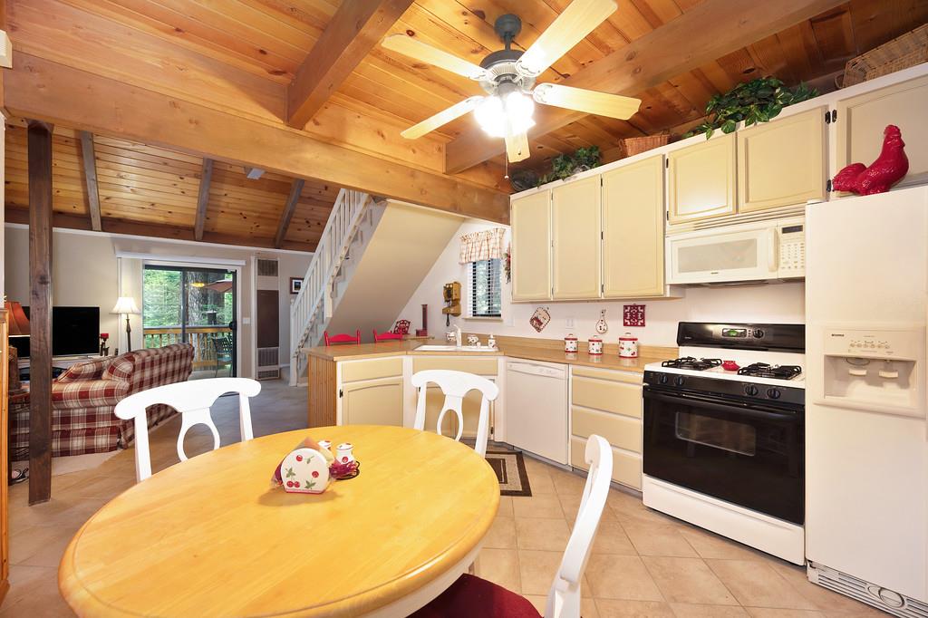 Detail Gallery Image 16 of 47 For 3490 Gold Ridge Trl, Pollock Pines,  CA 95726 - 3 Beds | 2 Baths