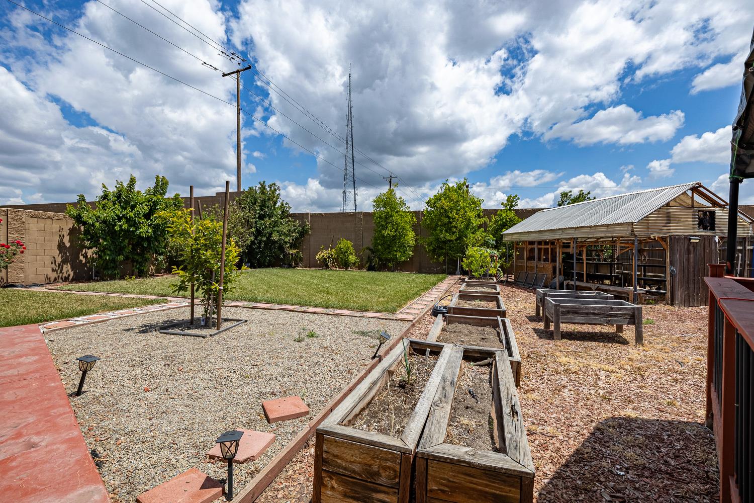 Detail Gallery Image 35 of 36 For 951 Alvarado Ct, Stockton,  CA 95204 - 3 Beds | 2 Baths