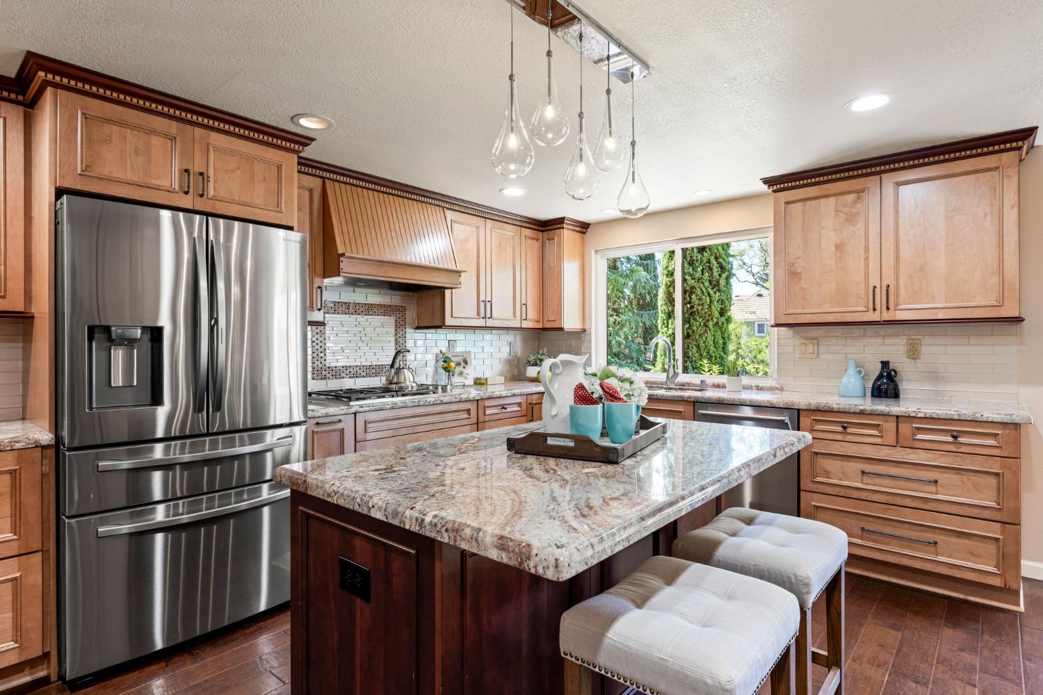 Detail Gallery Image 21 of 87 For 6127 Reservoir Ct, Granite Bay,  CA 95746 - 4 Beds | 4/1 Baths
