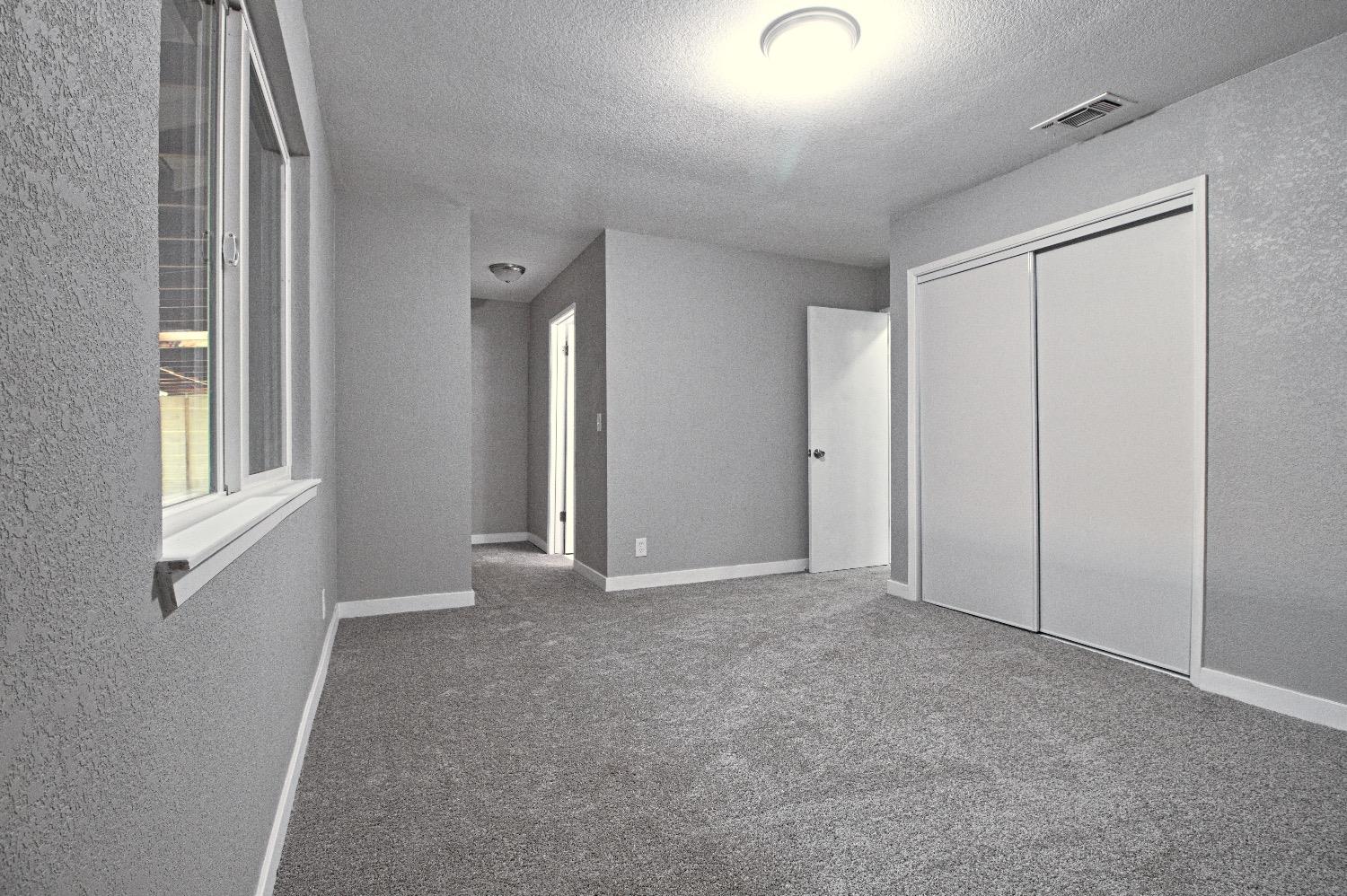 Detail Gallery Image 10 of 17 For 6925 Pradera Mesa Dr, Sacramento,  CA 95824 - 4 Beds | 2 Baths