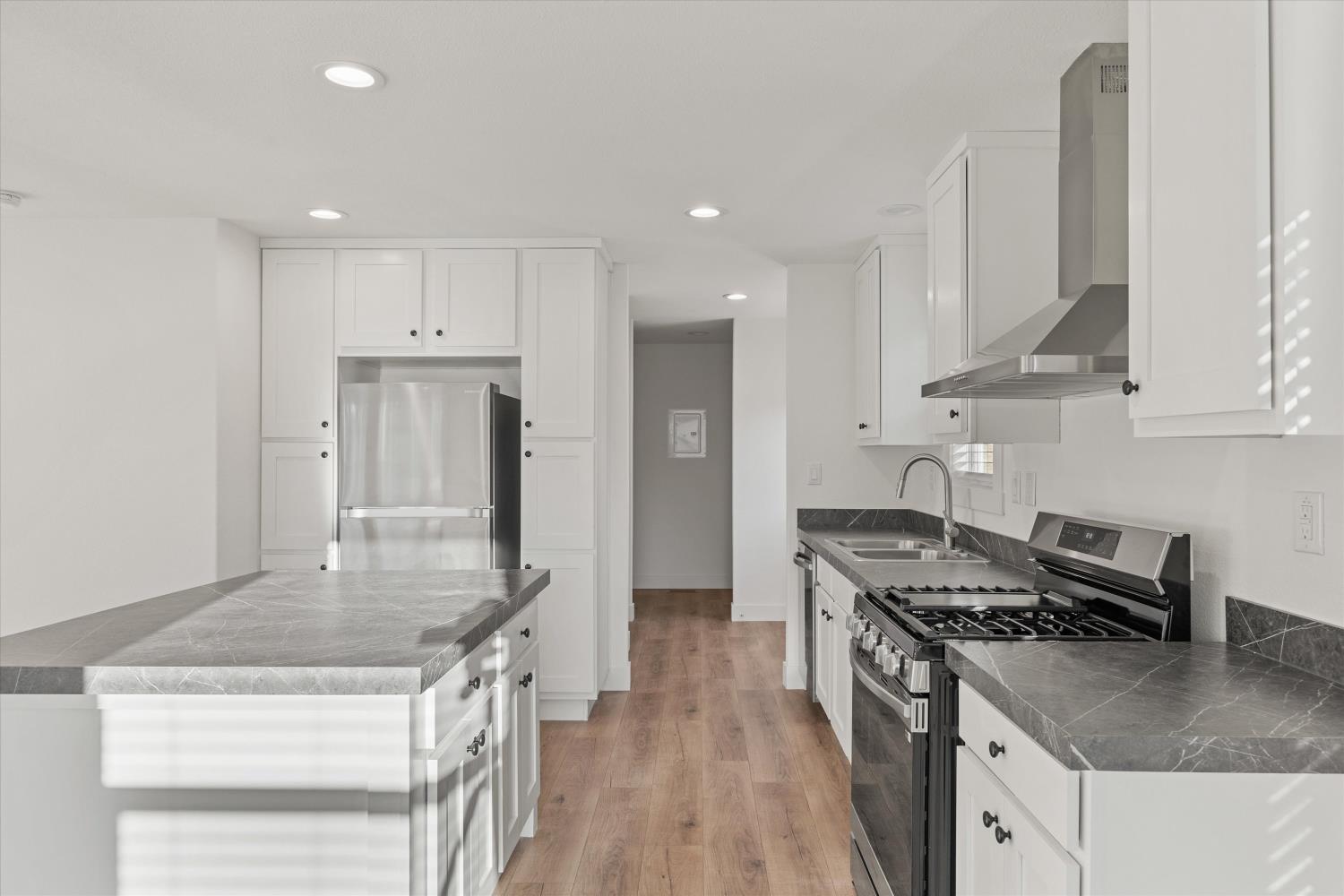 Detail Gallery Image 14 of 28 For 2135 Nord 40, Butte,  CA 95926 - 3 Beds | 2 Baths