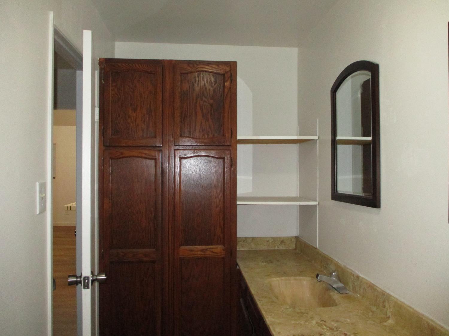 Detail Gallery Image 8 of 9 For 4733 E Main St, Stockton,  CA 95215 - 3 Beds | 2 Baths