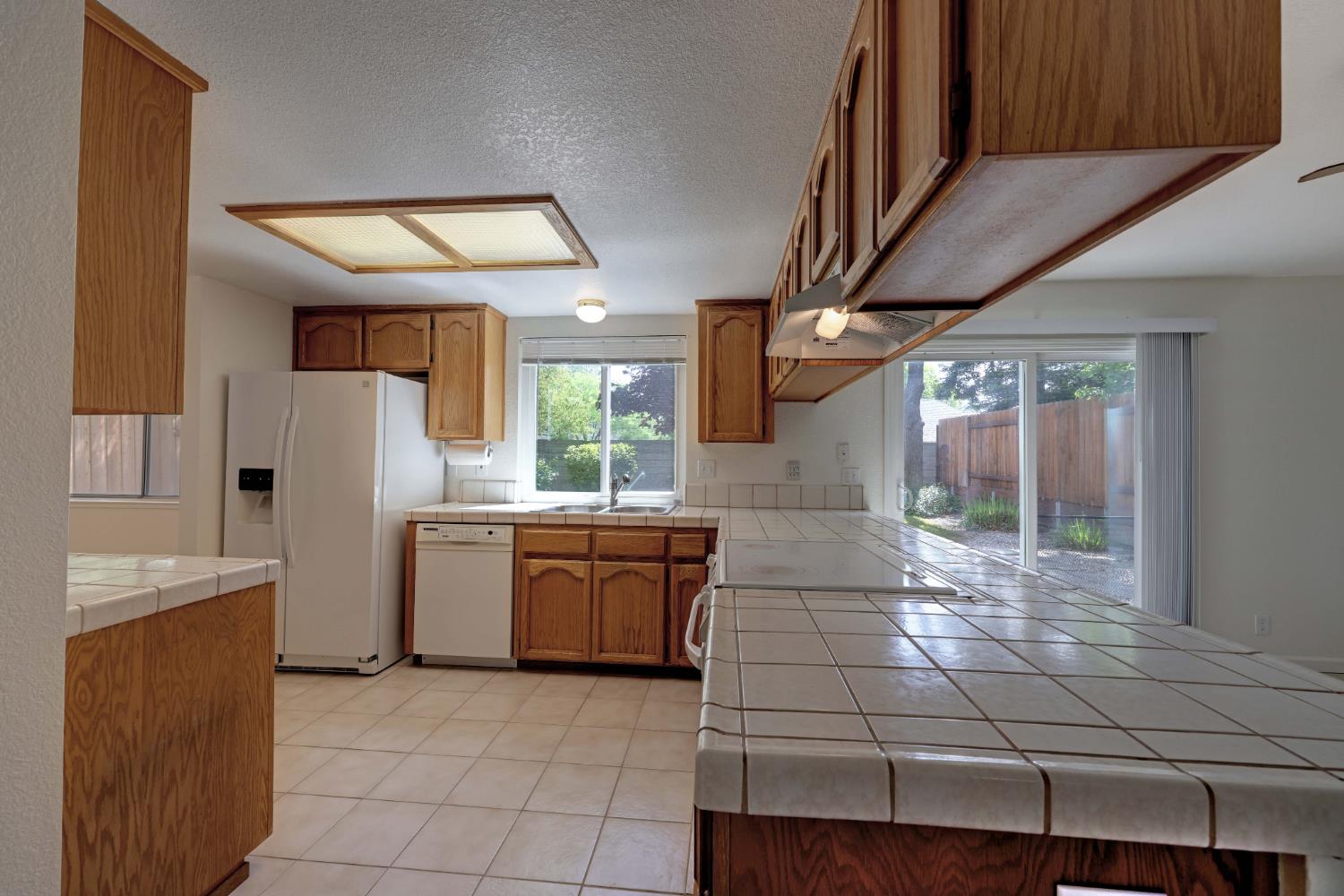 Detail Gallery Image 7 of 23 For 8314 Benjamin Dr, Antelope,  CA 95843 - 3 Beds | 2/1 Baths