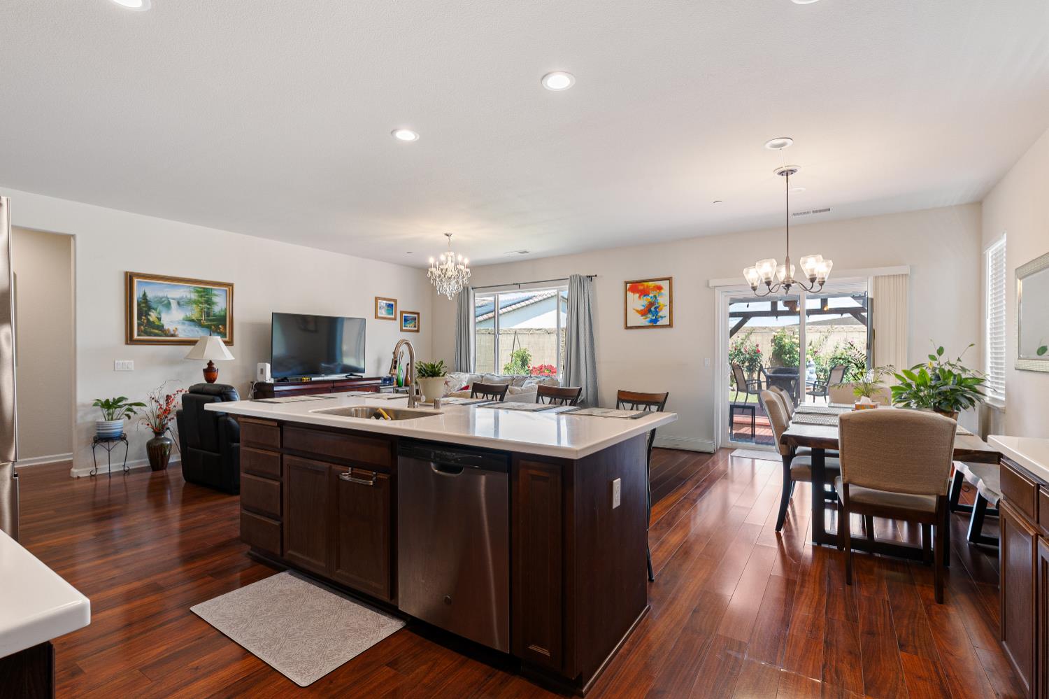 Detail Gallery Image 22 of 36 For 951 Alvarado Ct, Stockton,  CA 95204 - 3 Beds | 2 Baths