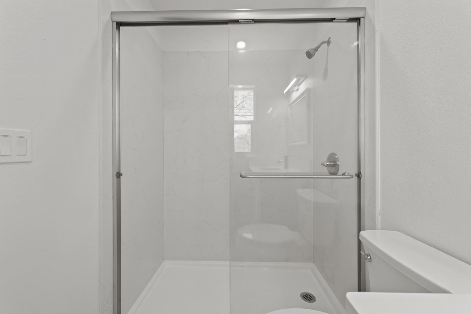 Detail Gallery Image 17 of 33 For 2565 Lexington St, Sacramento,  CA 95815 - – Beds | – Baths