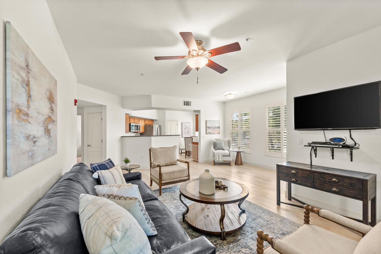 Vessona Circle #1717, Folsom, California image 6