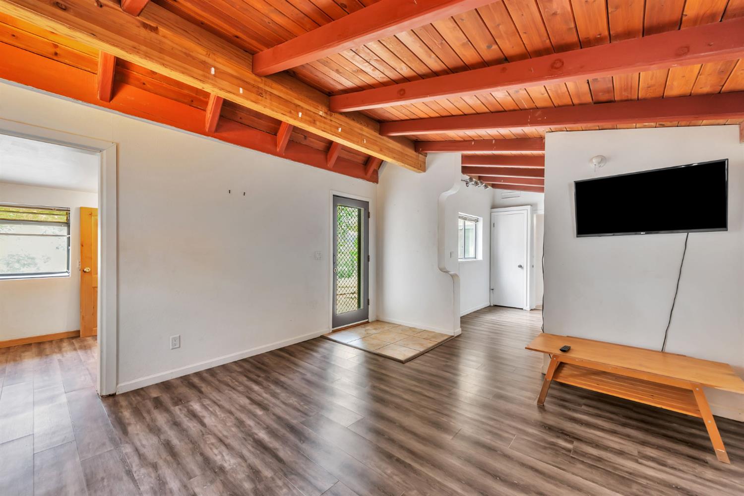Detail Gallery Image 13 of 40 For 2300 Indian Rock Rd, Cool,  CA 95614 - 2 Beds | 2 Baths