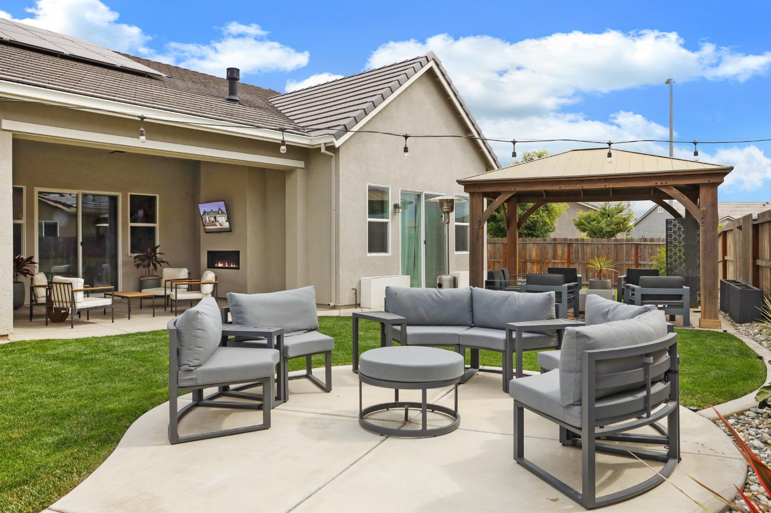 Detail Gallery Image 56 of 61 For 2134 Rambutan Pl, Manteca,  CA 95337 - 5 Beds | 3/1 Baths