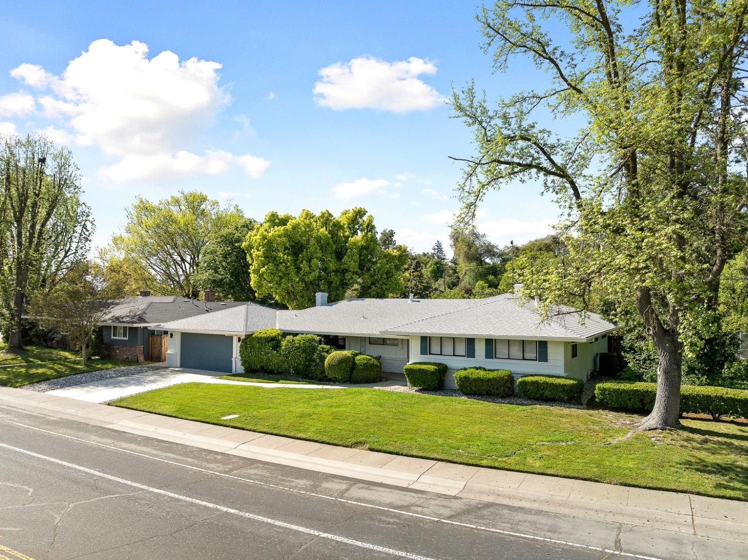 Detail Gallery Image 40 of 53 For 6612 13th St, Sacramento,  CA 95831 - 3 Beds | 2 Baths