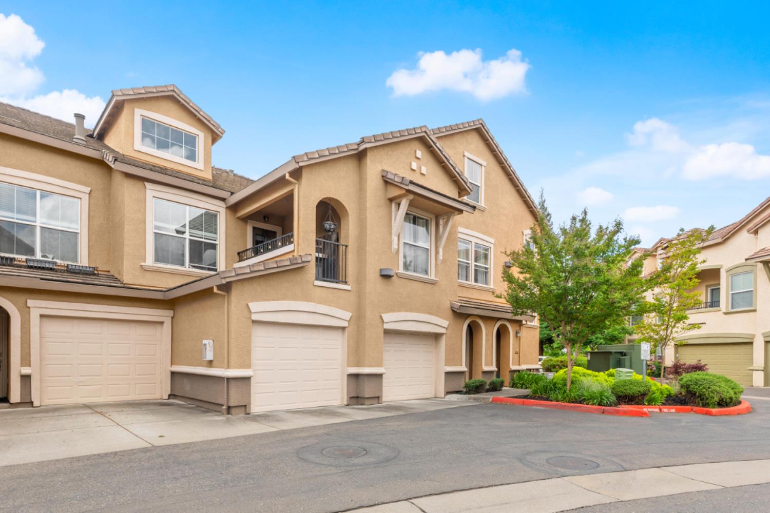 Vessona Circle #1717, Folsom, California image 29