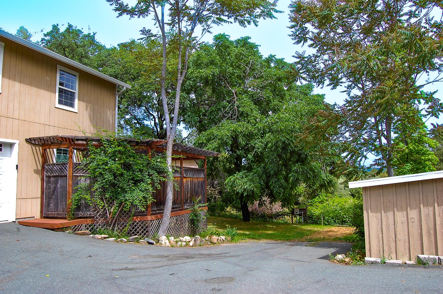 Prospect Street, Mokelumne Hill, California image 7