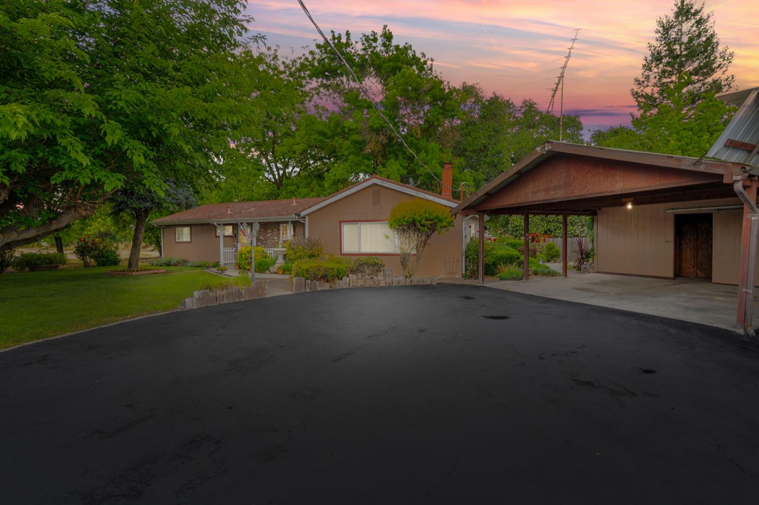 Detail Gallery Image 49 of 49 For 3920 S Escalon Bellota Rd, Farmington,  CA 95230 - 3 Beds | 1/1 Baths