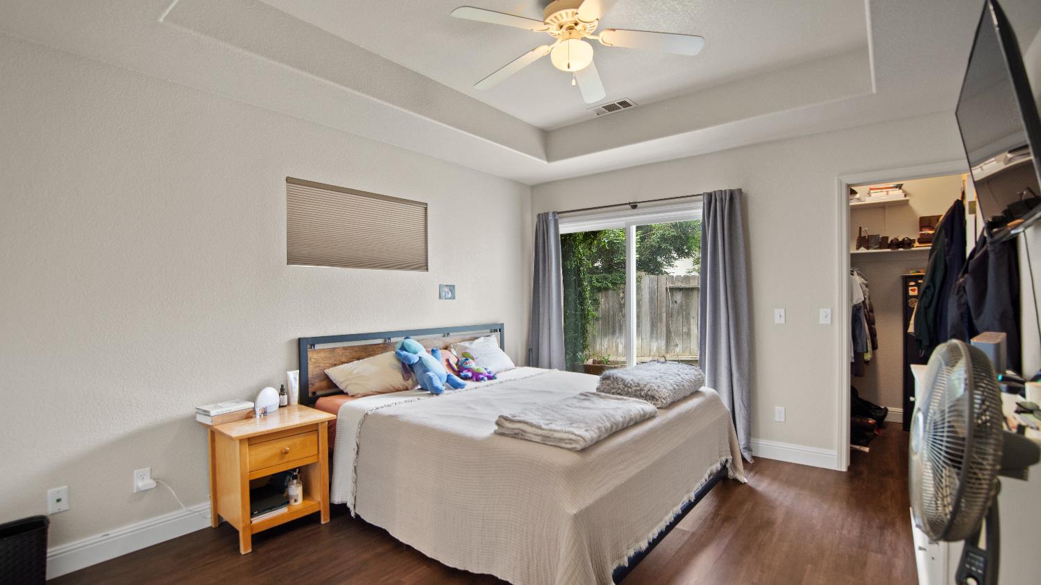 Detail Gallery Image 10 of 29 For 1327 Pippen Ln, Lodi,  CA 95242 - 3 Beds | 2/1 Baths