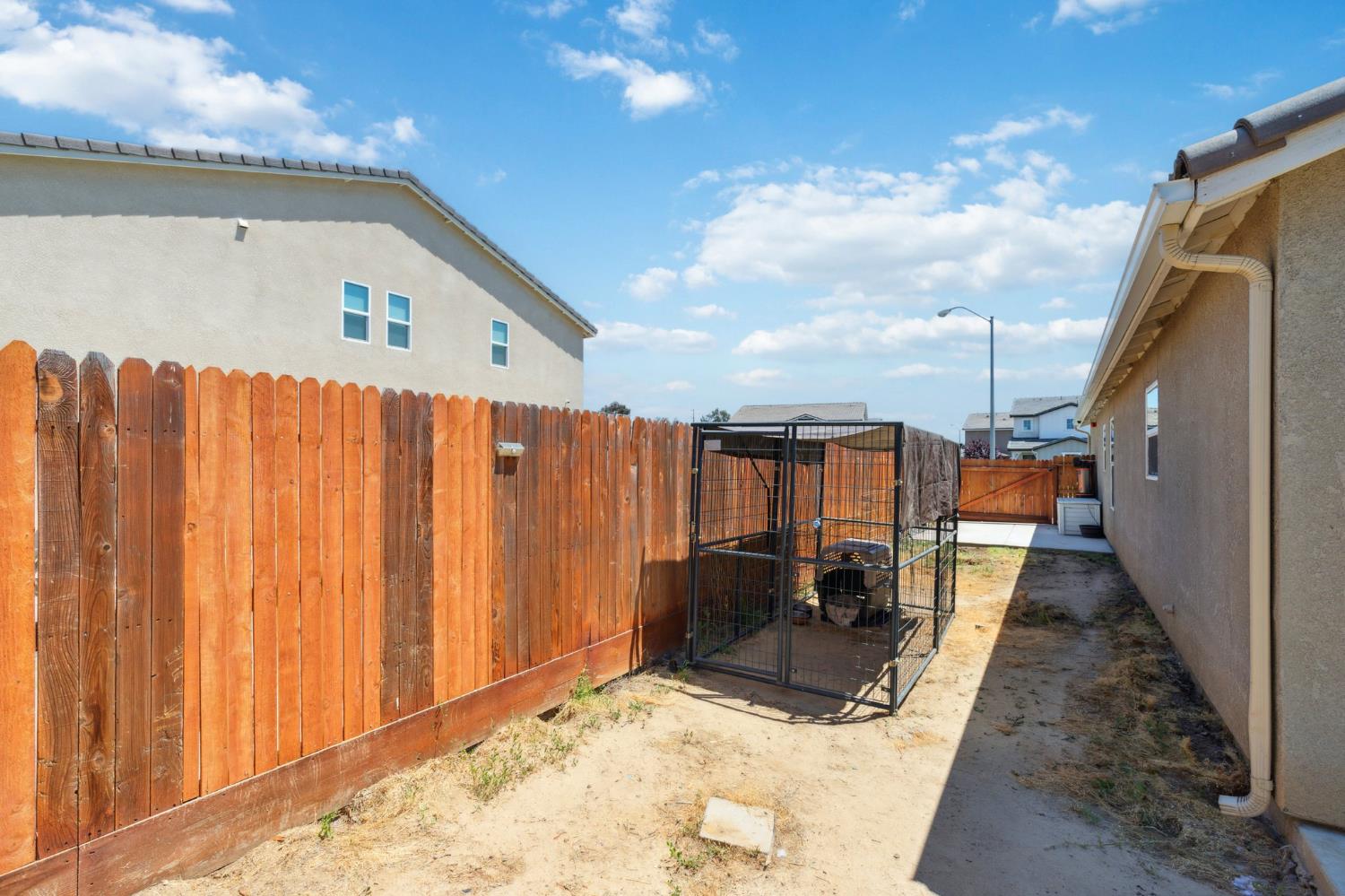 Detail Gallery Image 24 of 38 For 2105 Sonoma Ct, Atwater,  CA 95301 - 4 Beds | 2 Baths
