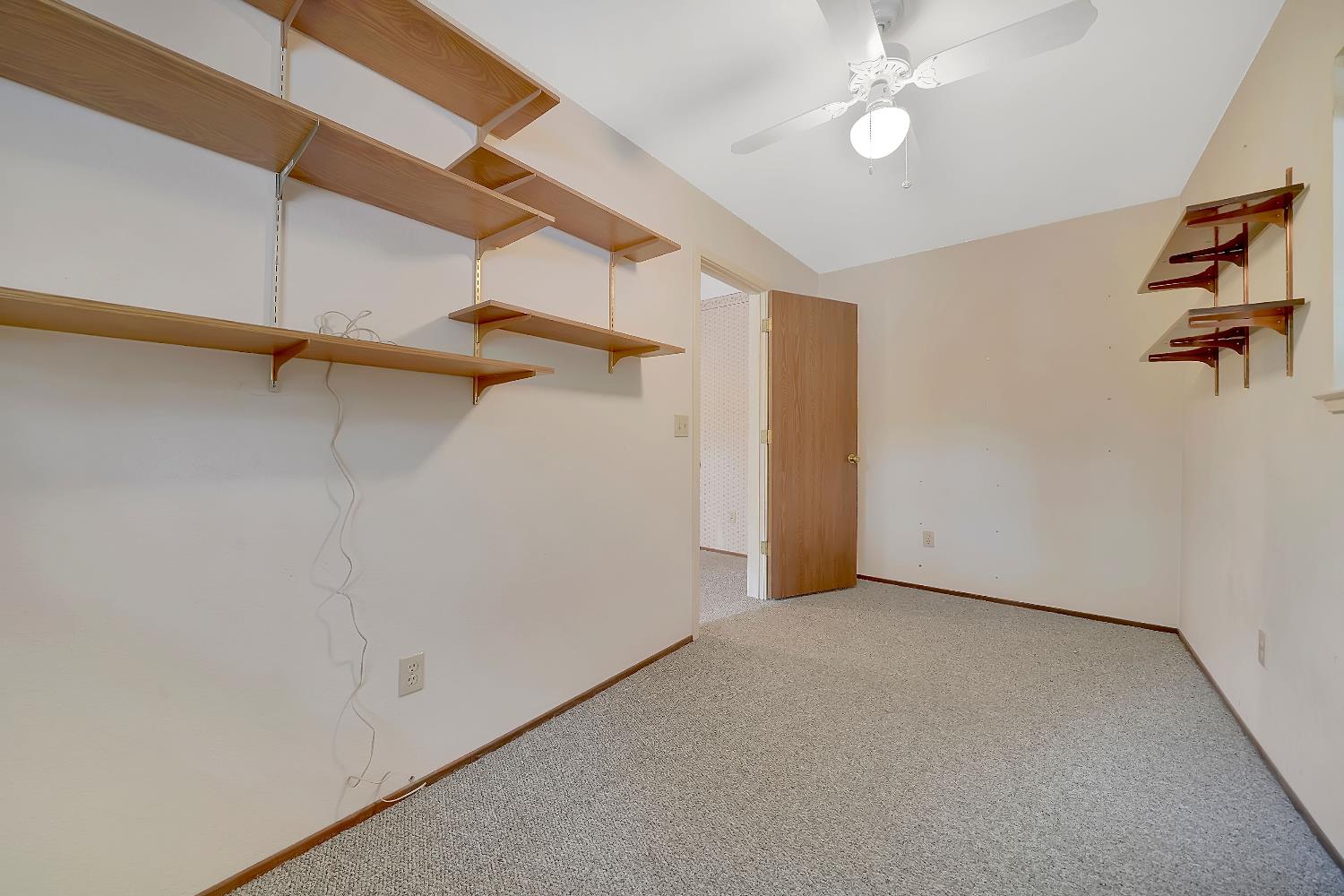 Detail Gallery Image 13 of 36 For 23431 Fortress Way, Pioneer,  CA 95666 - 3 Beds | 2 Baths
